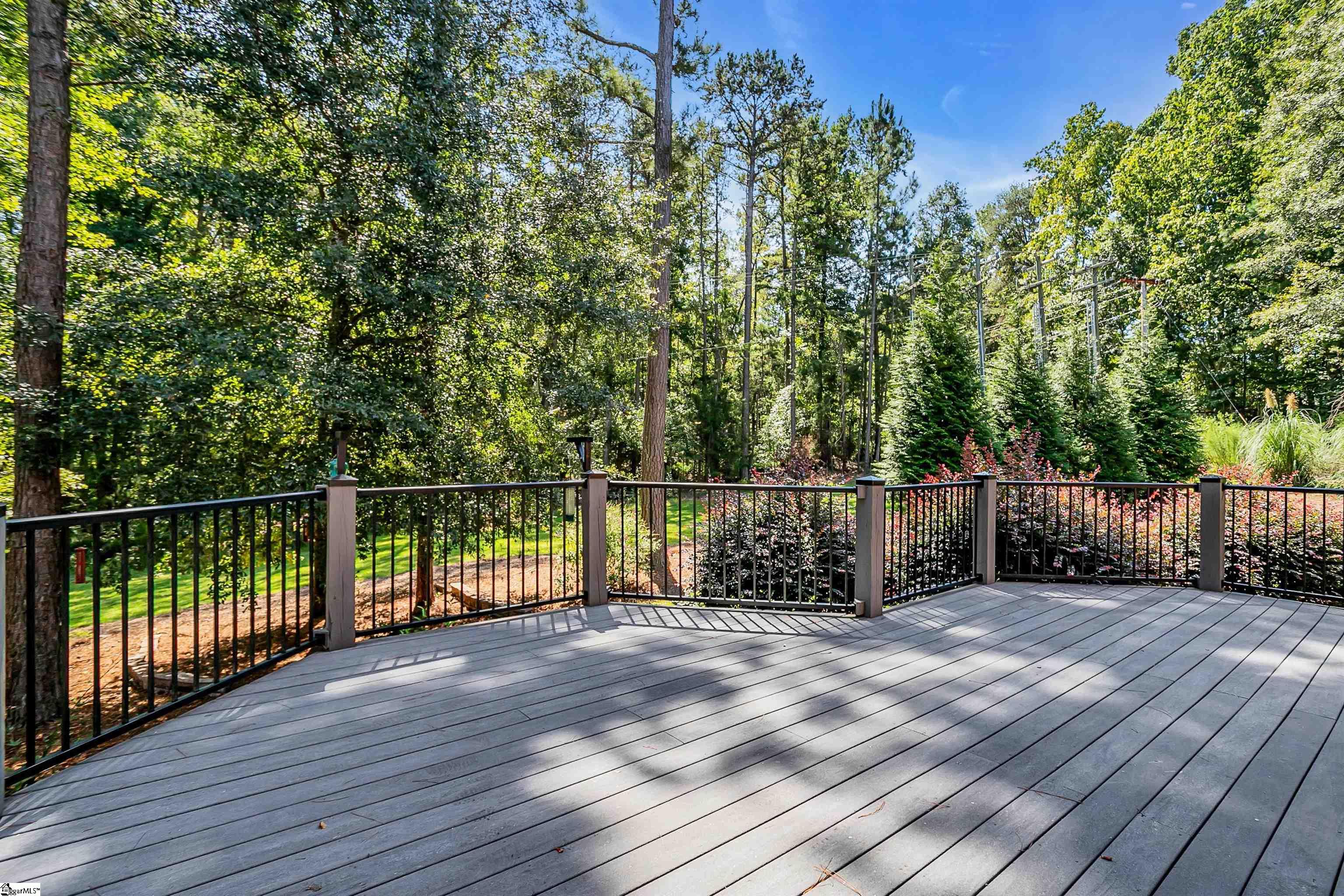 608 Virginia Pine Court Spartanburg, SC 29306