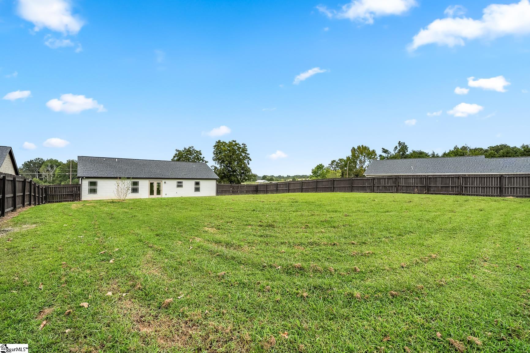 1609 Currys Lake Road Gray Court, SC 29645