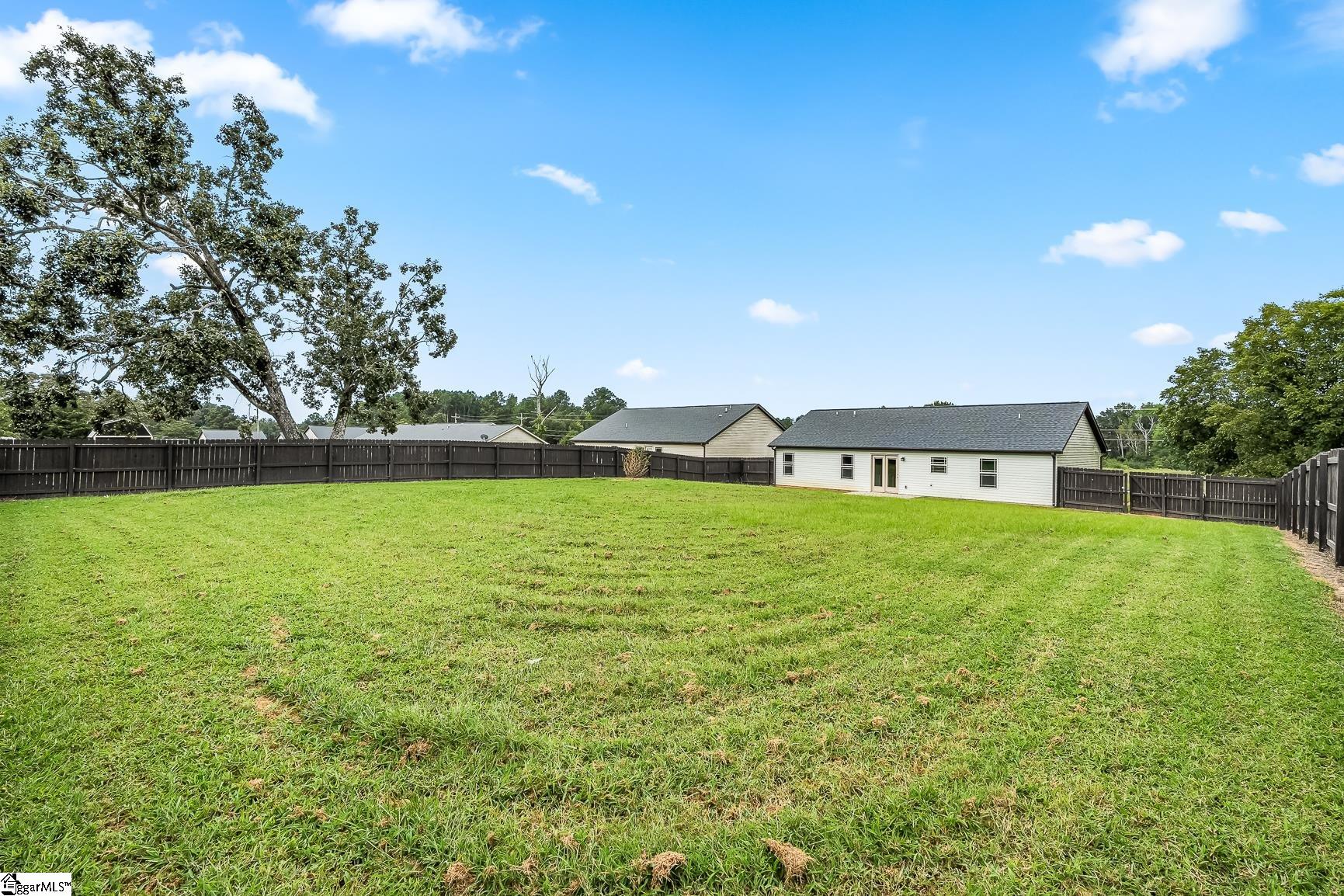1609 Currys Lake Road Gray Court, SC 29645