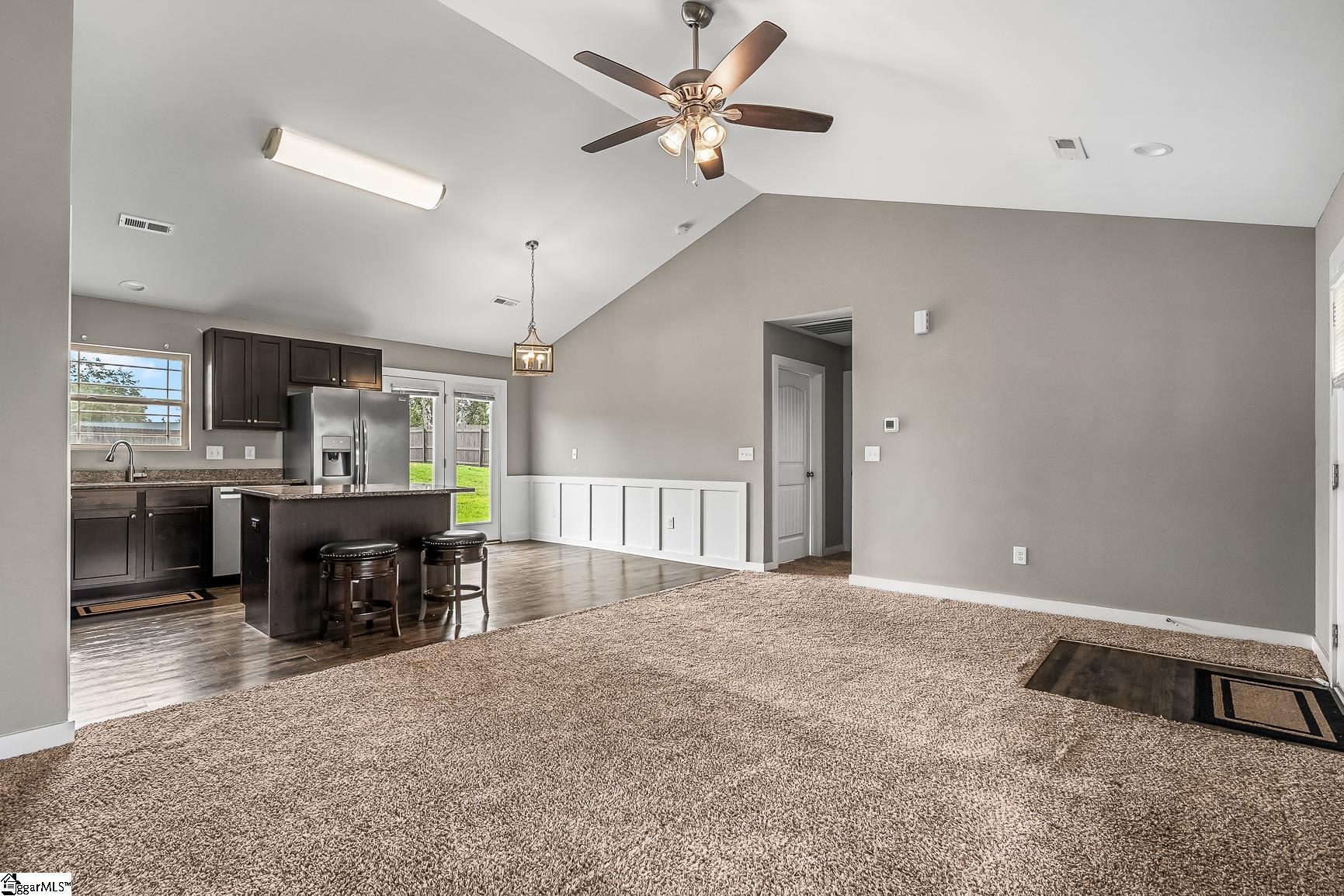 1609 Currys Lake Road Gray Court, SC 29645