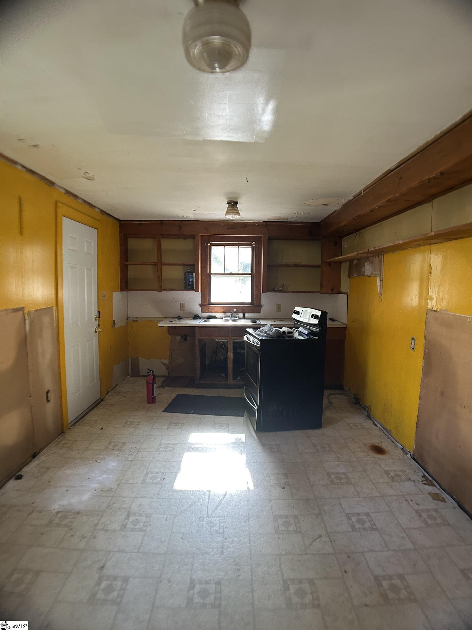 908 Kennedy Street Anderson, SC 29624