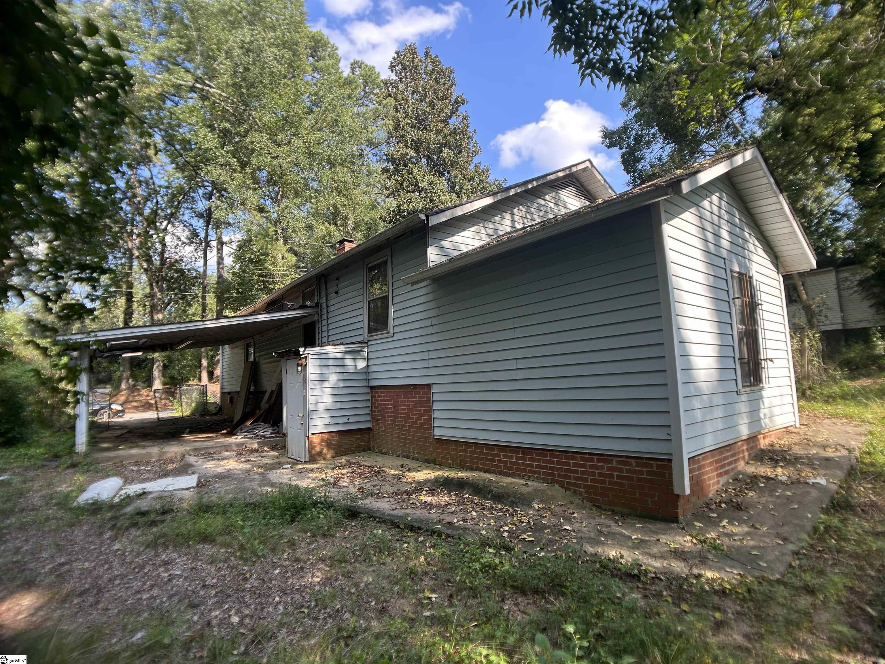 908 Kennedy Street Anderson, SC 29624
