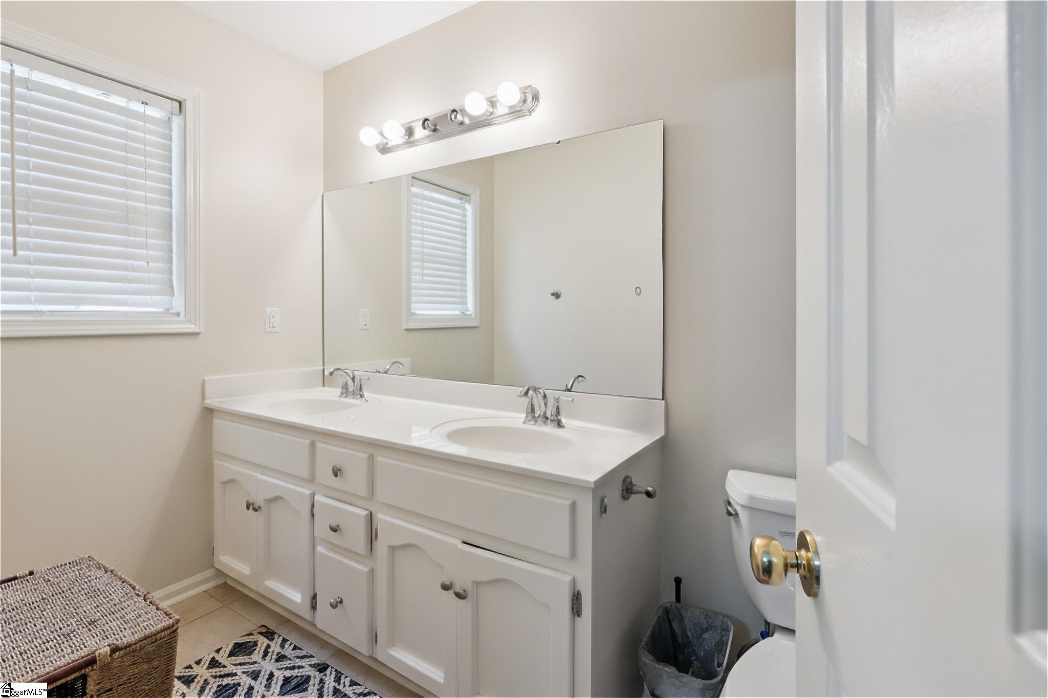 107 Logan Lane Easley, SC 29640