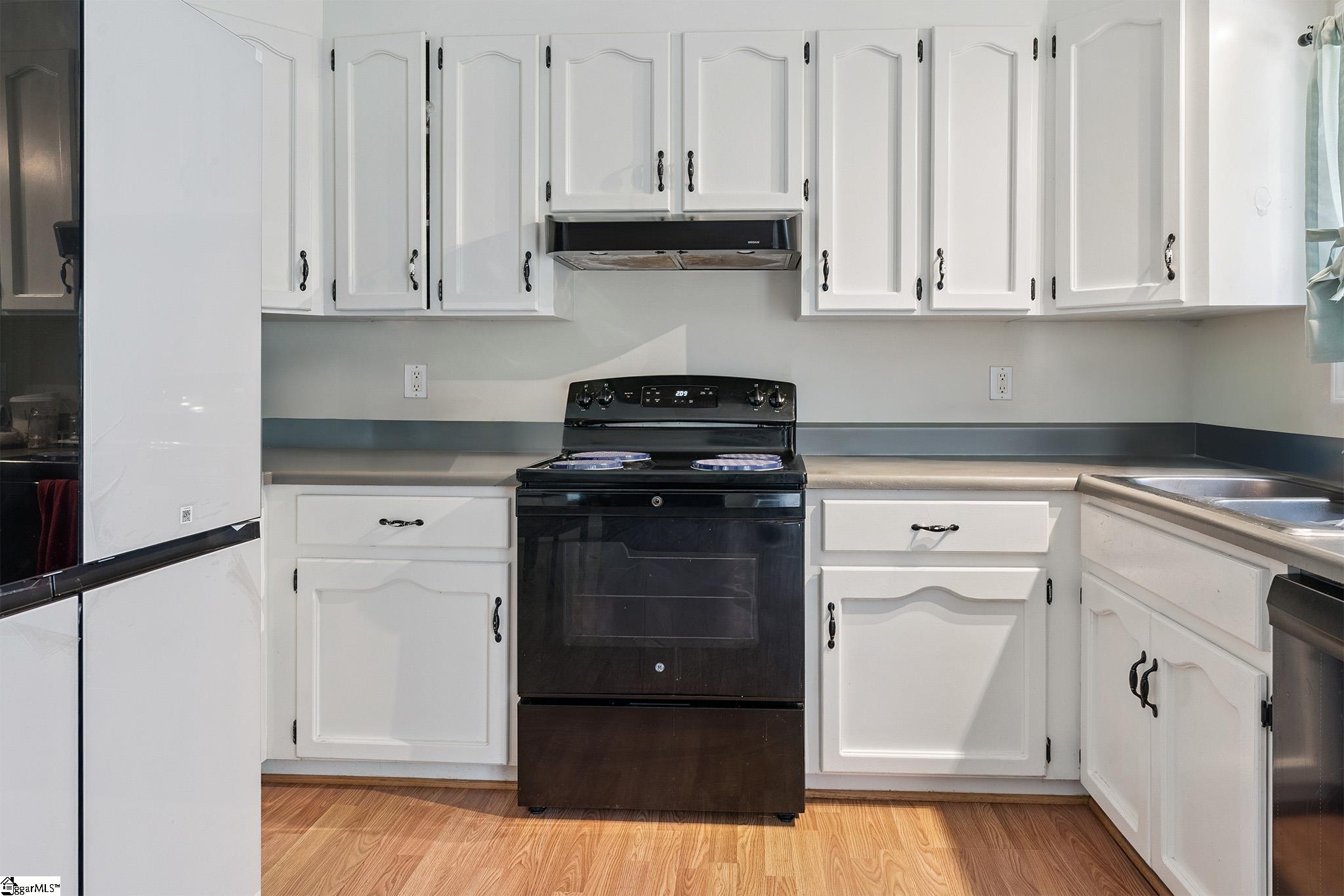 107 Logan Lane Easley, SC 29640