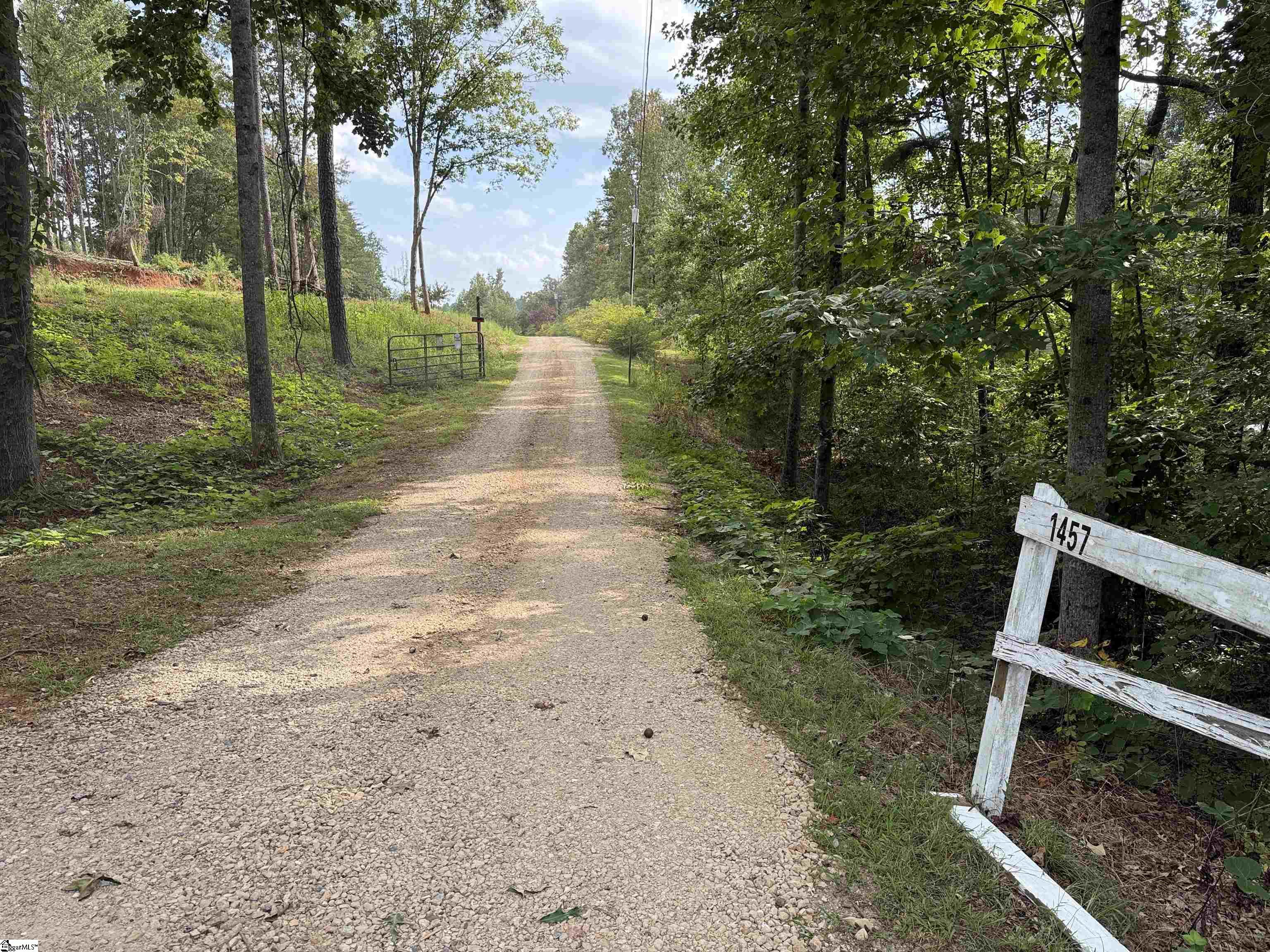 1457 Country Estates Road Inman, SC 29349