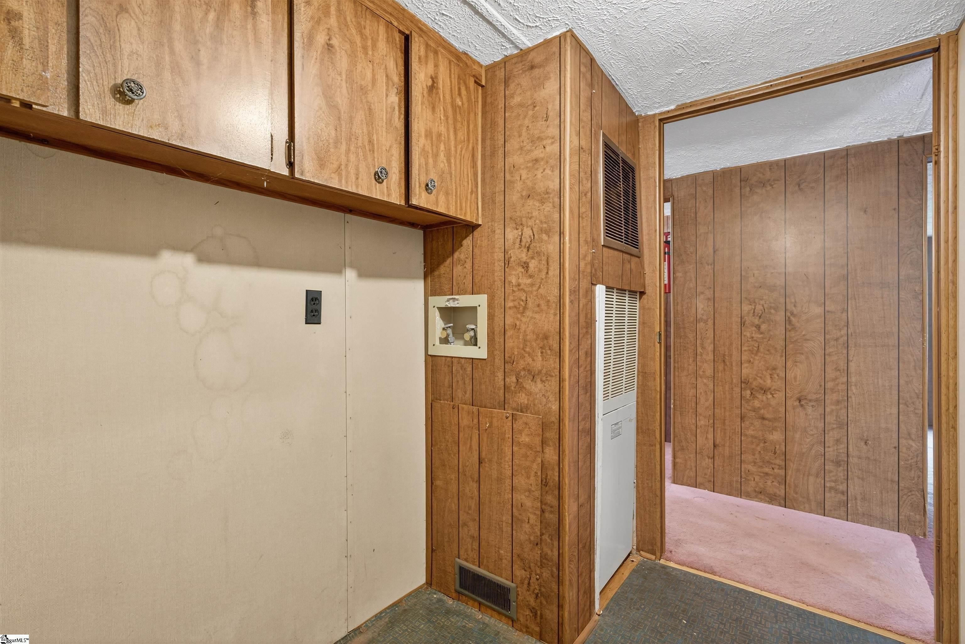 115 Riverview Park Cowpens, SC 29330