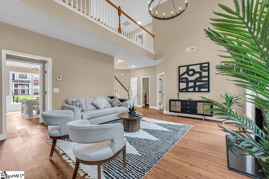 4 Breezewood Court Greenville, SC 29607