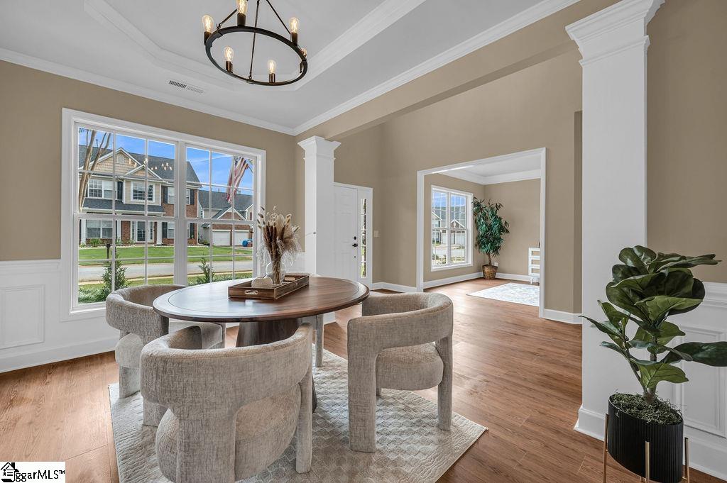 4 Breezewood Court Greenville, SC 29607