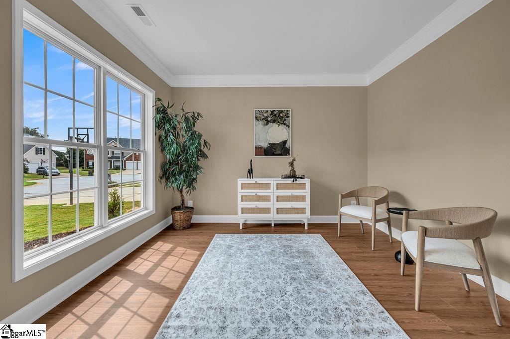 4 Breezewood Court Greenville, SC 29607