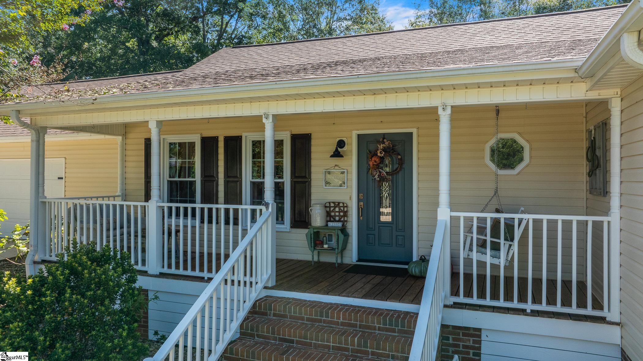 15 Otter Lane Taylors, SC 29687