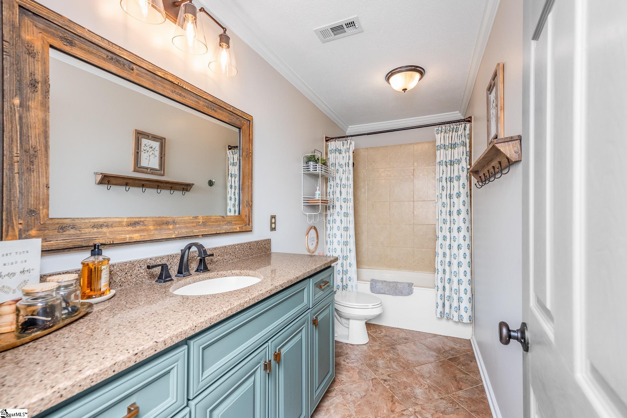 15 Otter Lane Taylors, SC 29687