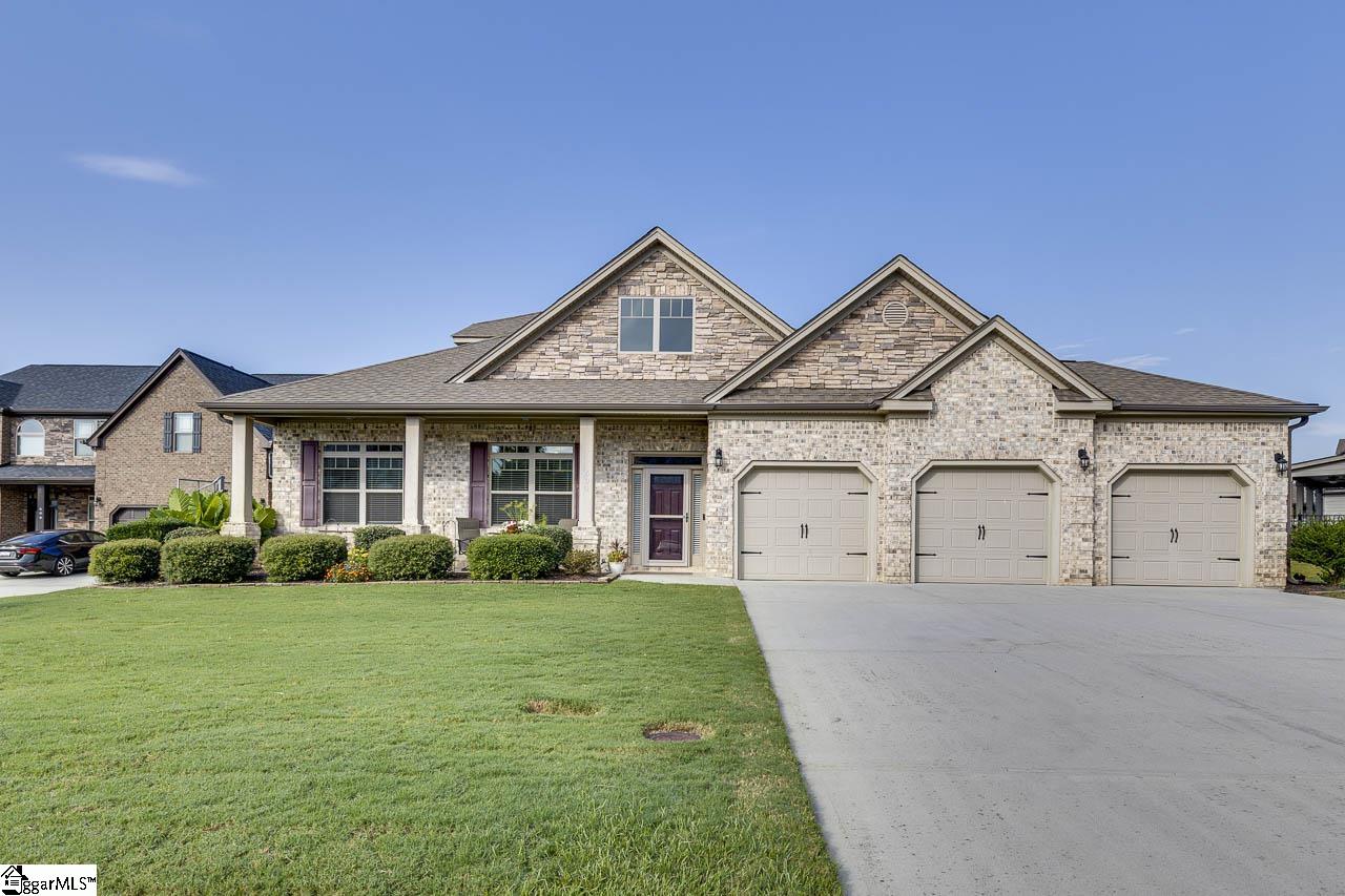 604 Rose Arbor Lane Simpsonville, SC 29681
