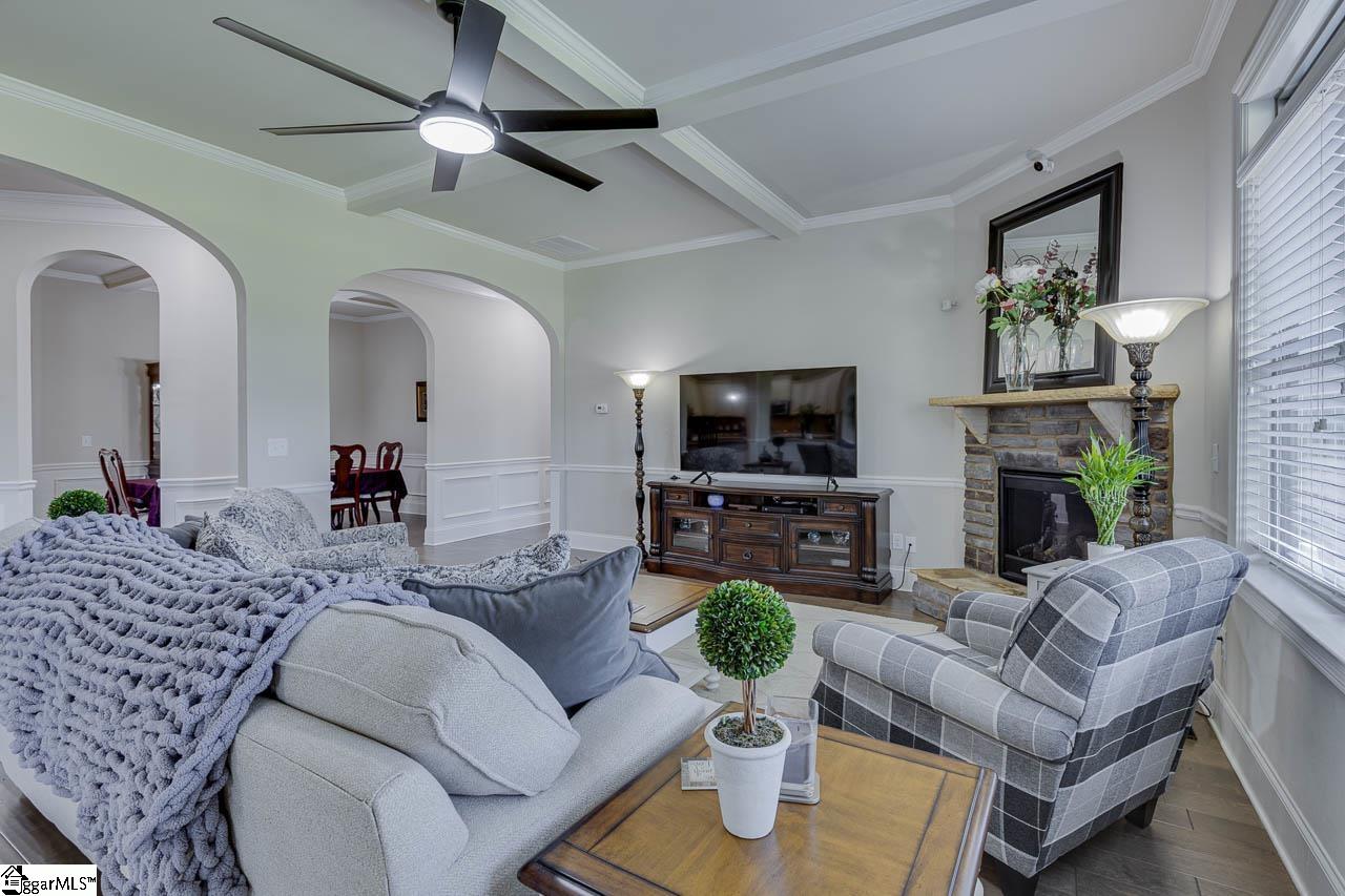 604 Rose Arbor Lane Simpsonville, SC 29681