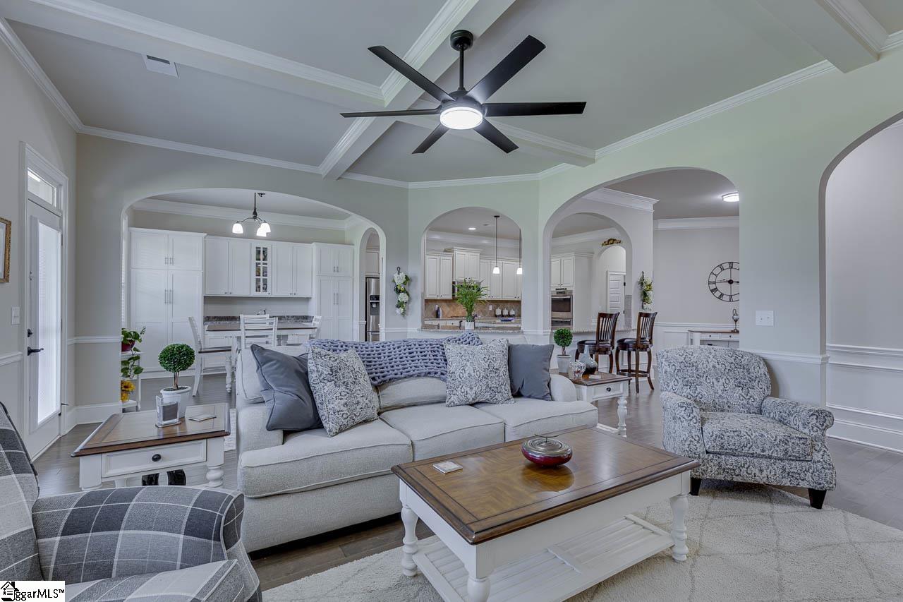 604 Rose Arbor Lane Simpsonville, SC 29681