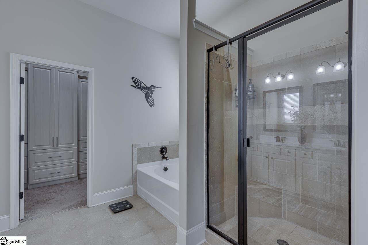 604 Rose Arbor Lane Simpsonville, SC 29681