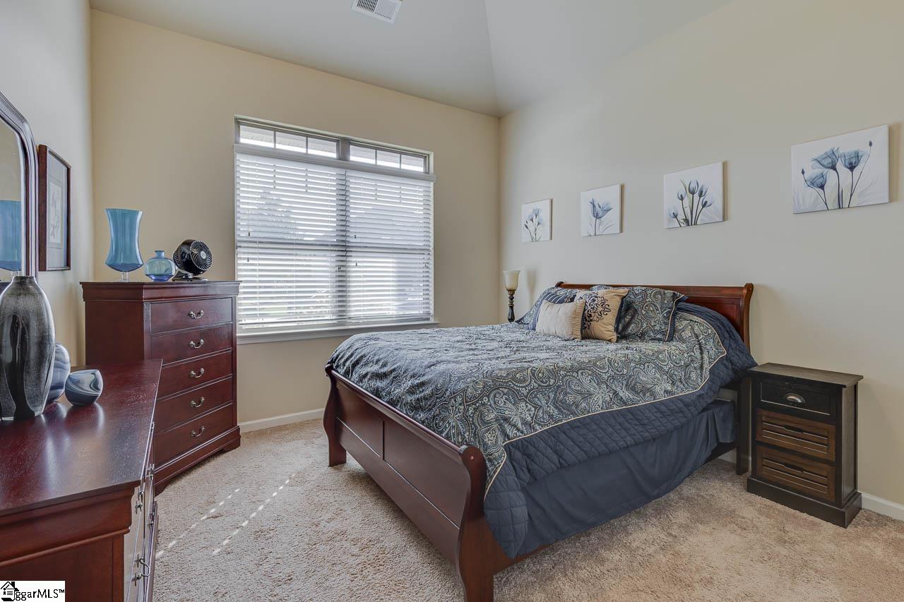 604 Rose Arbor Lane Simpsonville, SC 29681