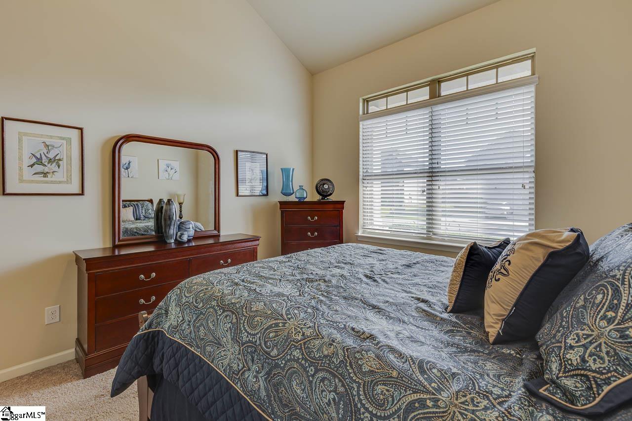 604 Rose Arbor Lane Simpsonville, SC 29681