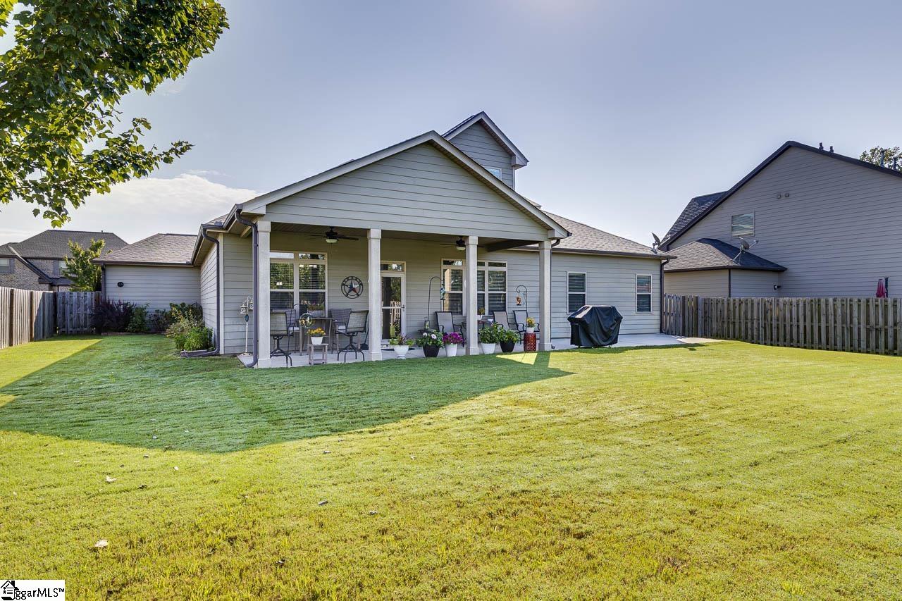 604 Rose Arbor Lane Simpsonville, SC 29681