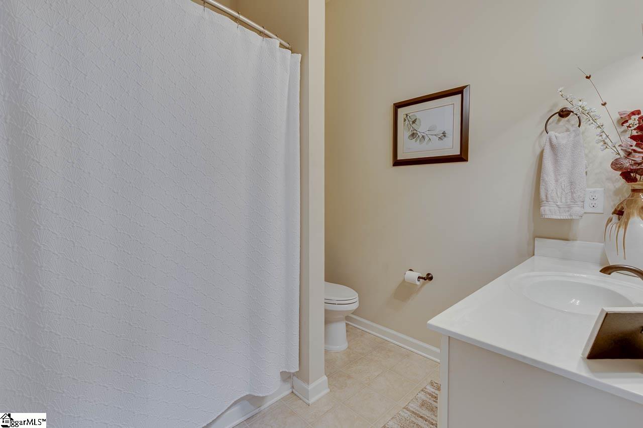 604 Rose Arbor Lane Simpsonville, SC 29681
