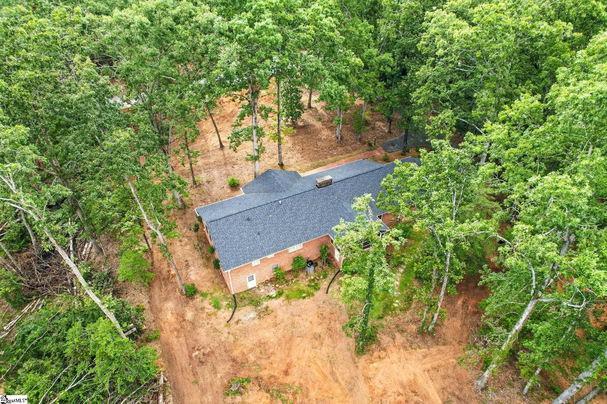 111 Rolling Green Circle Greenville, SC 29615