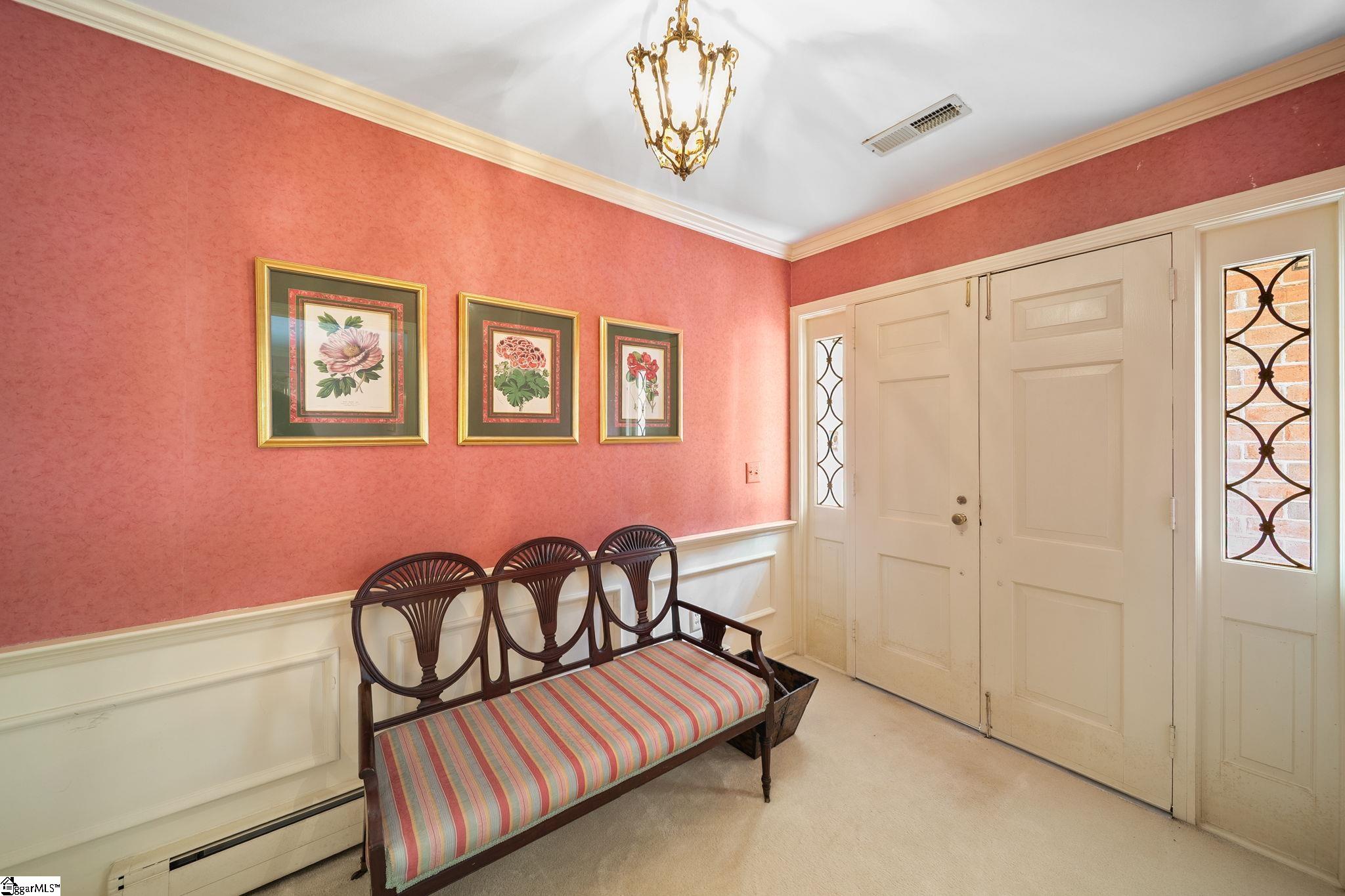 111 Rolling Green Circle Greenville, SC 29615