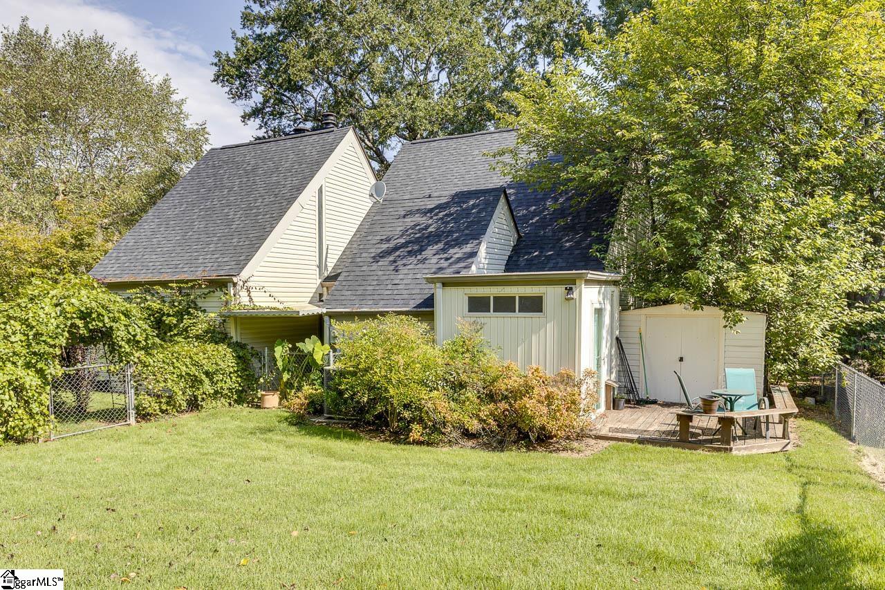 221 Saratoga Drive Greer, SC 29650