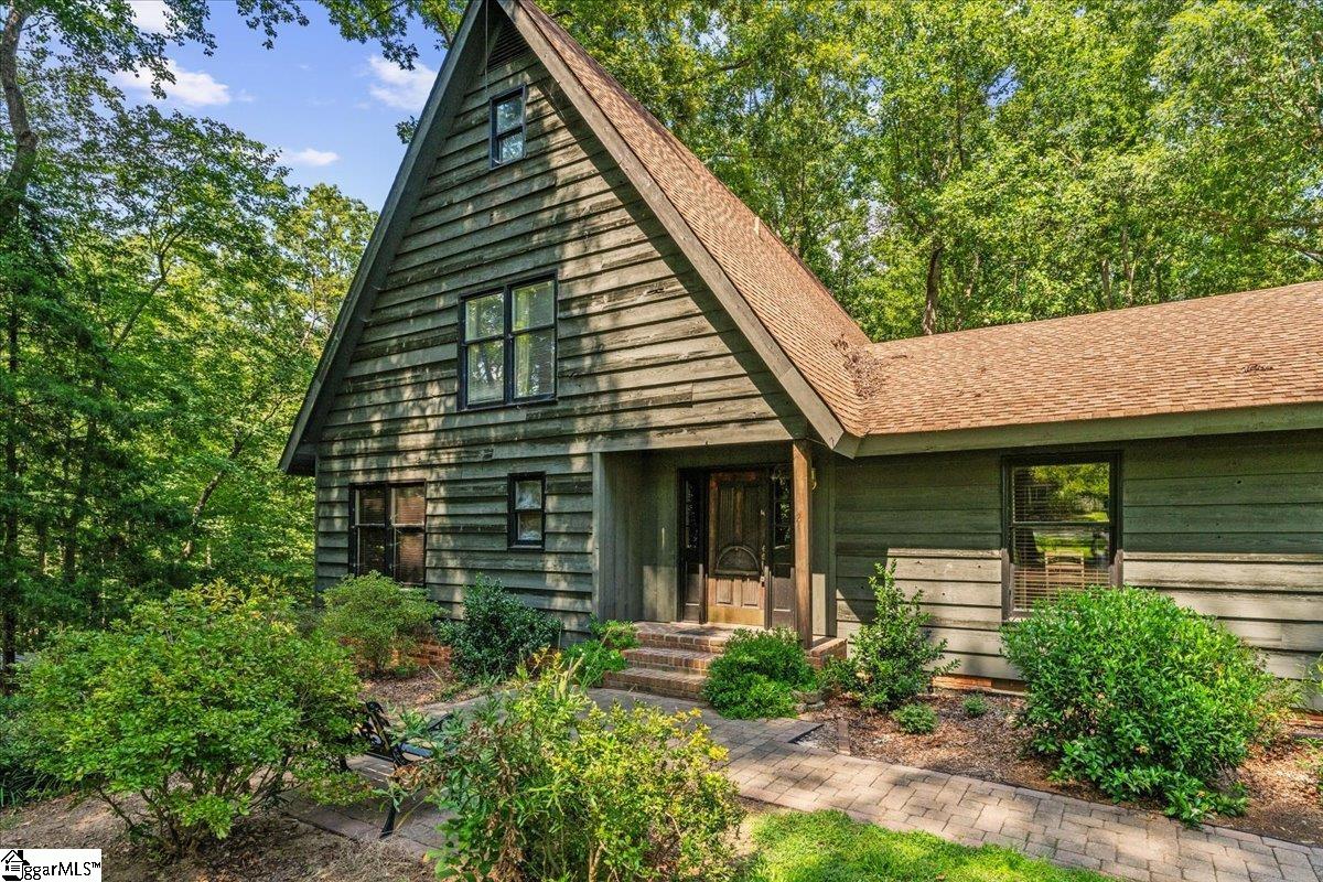 100 Caroline Drive Roebuck, SC 29376