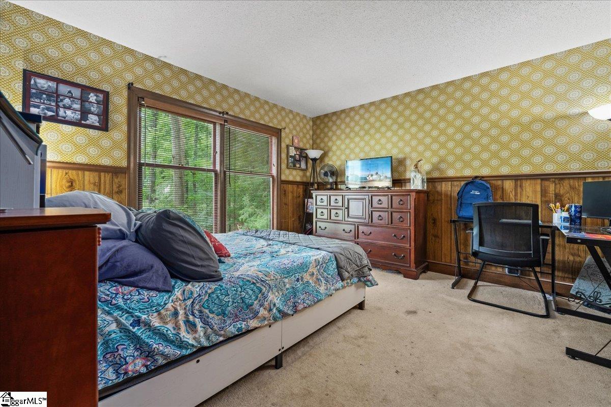 100 Caroline Drive Roebuck, SC 29376