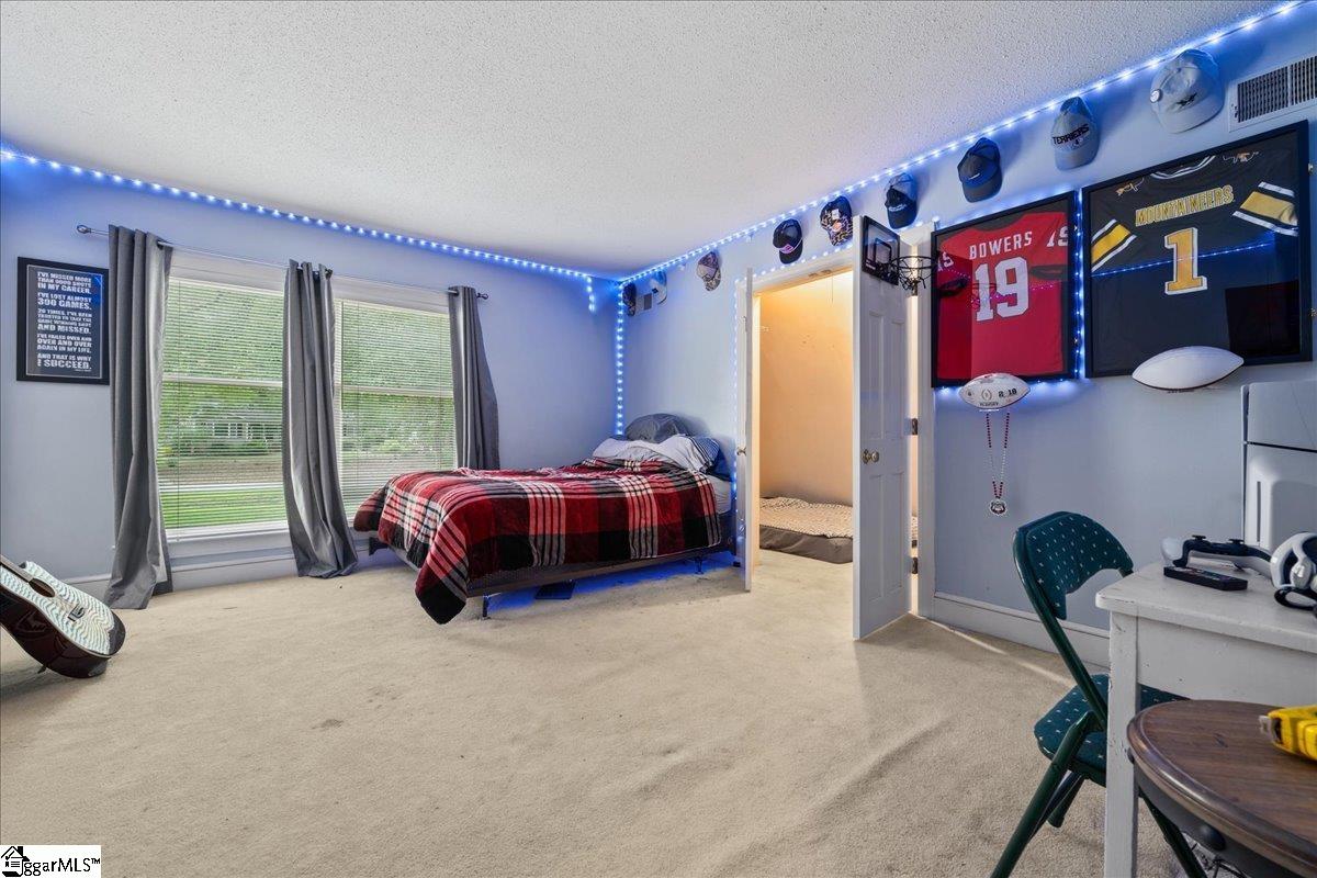 100 Caroline Drive Roebuck, SC 29376