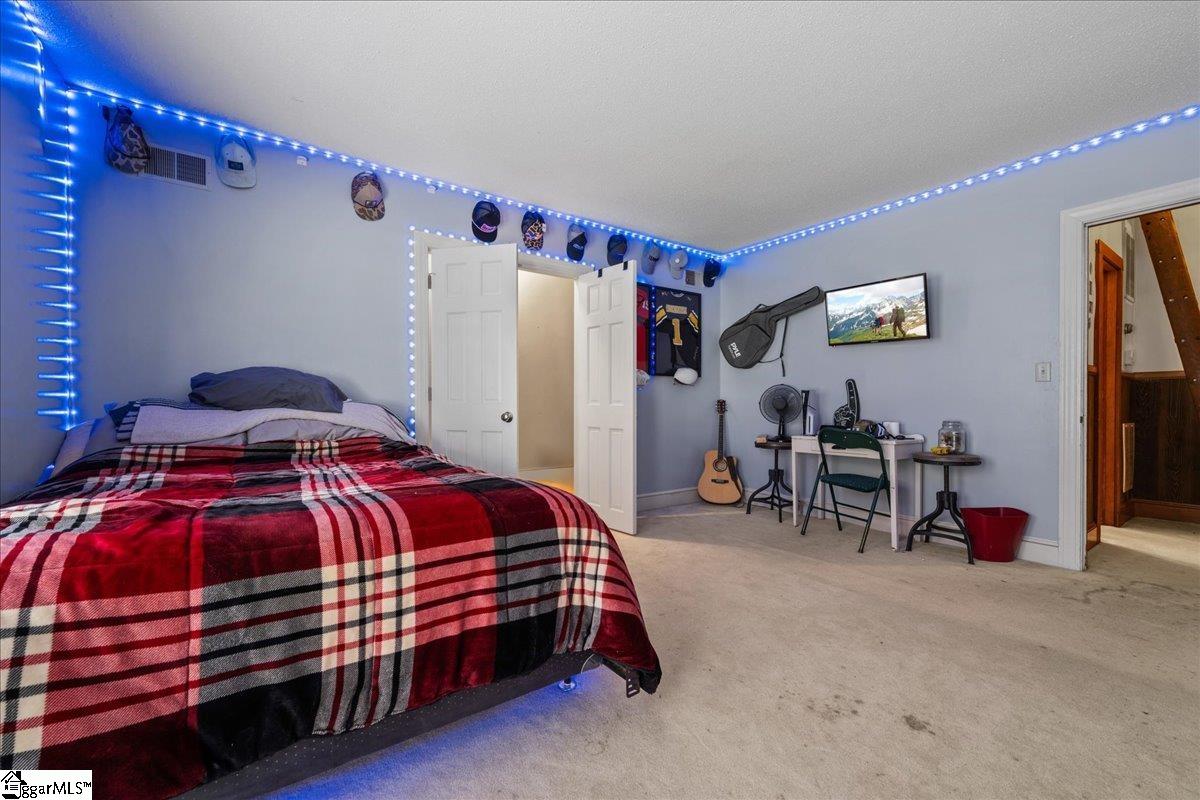 100 Caroline Drive Roebuck, SC 29376