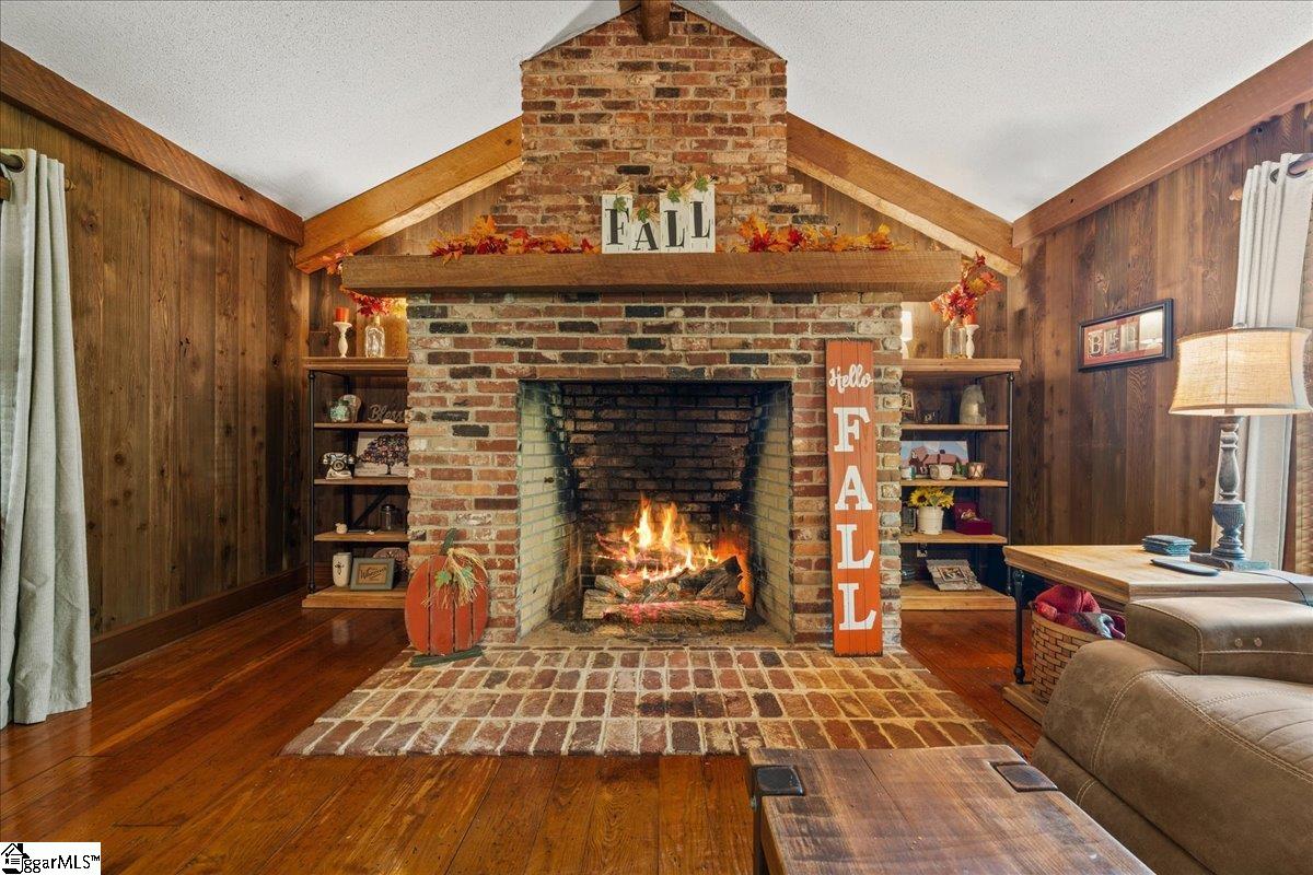 100 Caroline Drive Roebuck, SC 29376