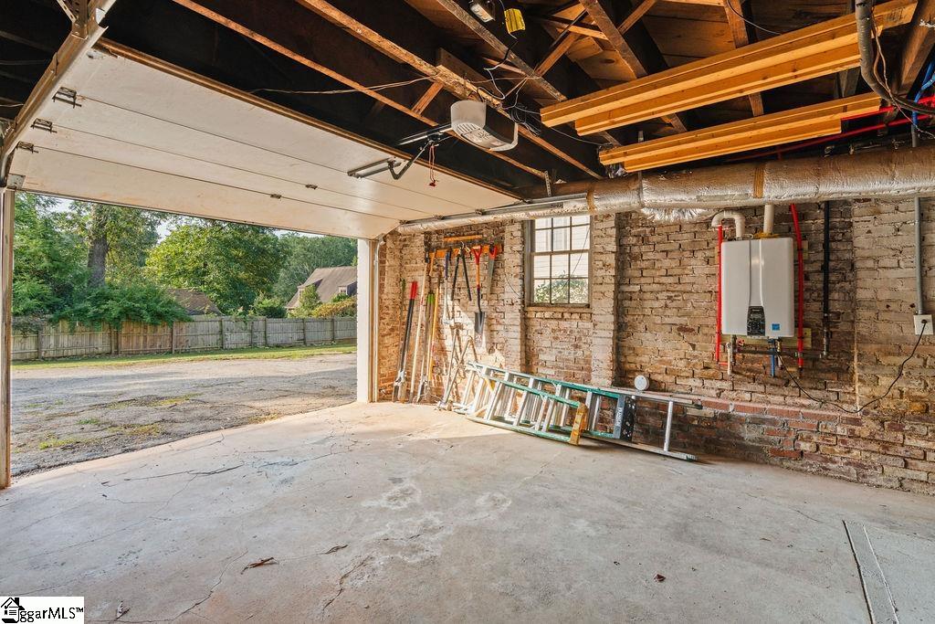 308 E Faris Road Greenville, SC 29605