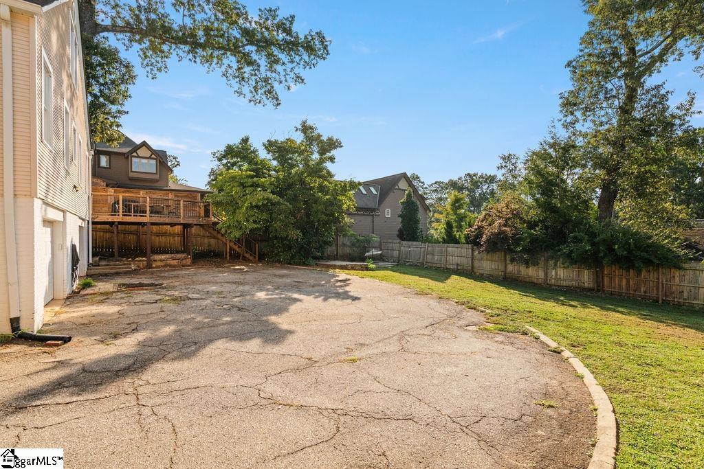 308 E Faris Road Greenville, SC 29605