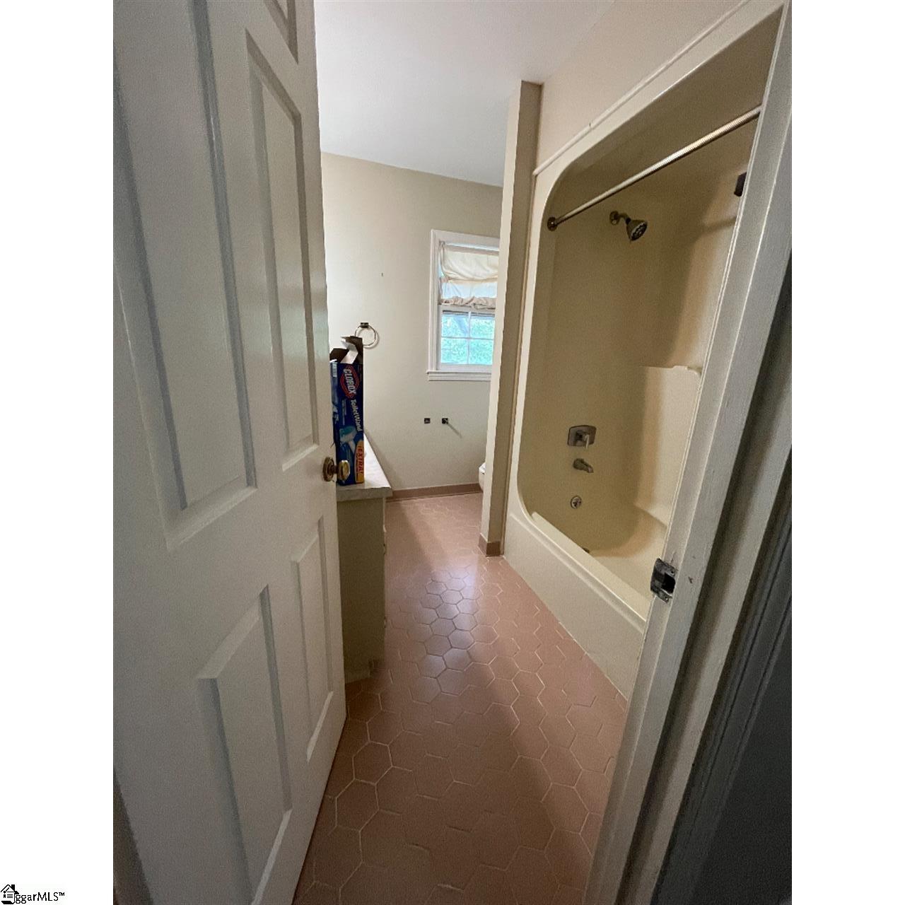 8 Pebble Stone Lane Taylors, SC 29687