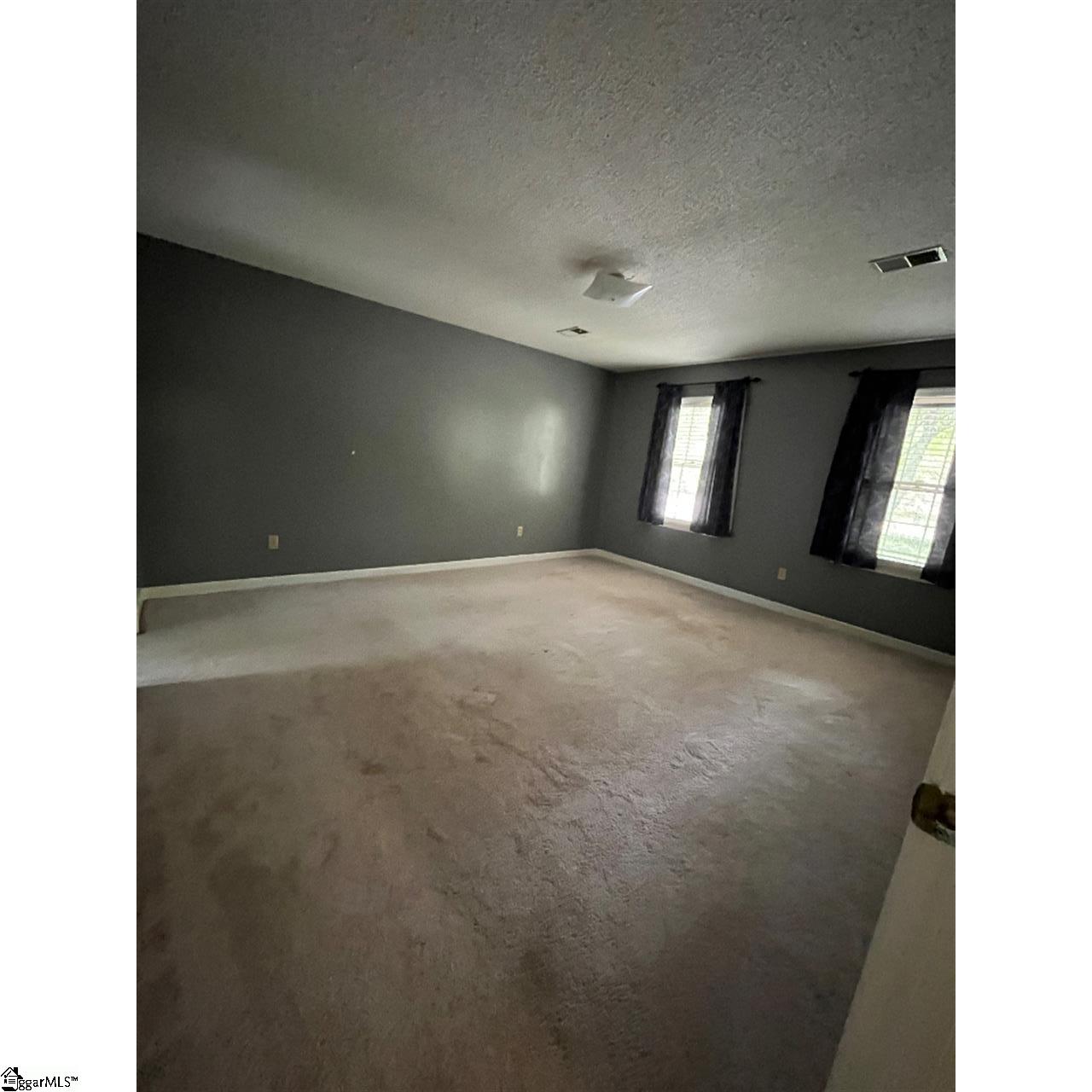 8 Pebble Stone Lane Taylors, SC 29687