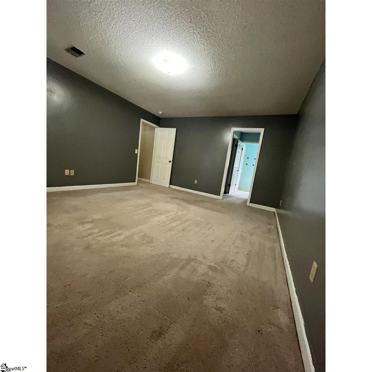 8 Pebble Stone Lane Taylors, SC 29687