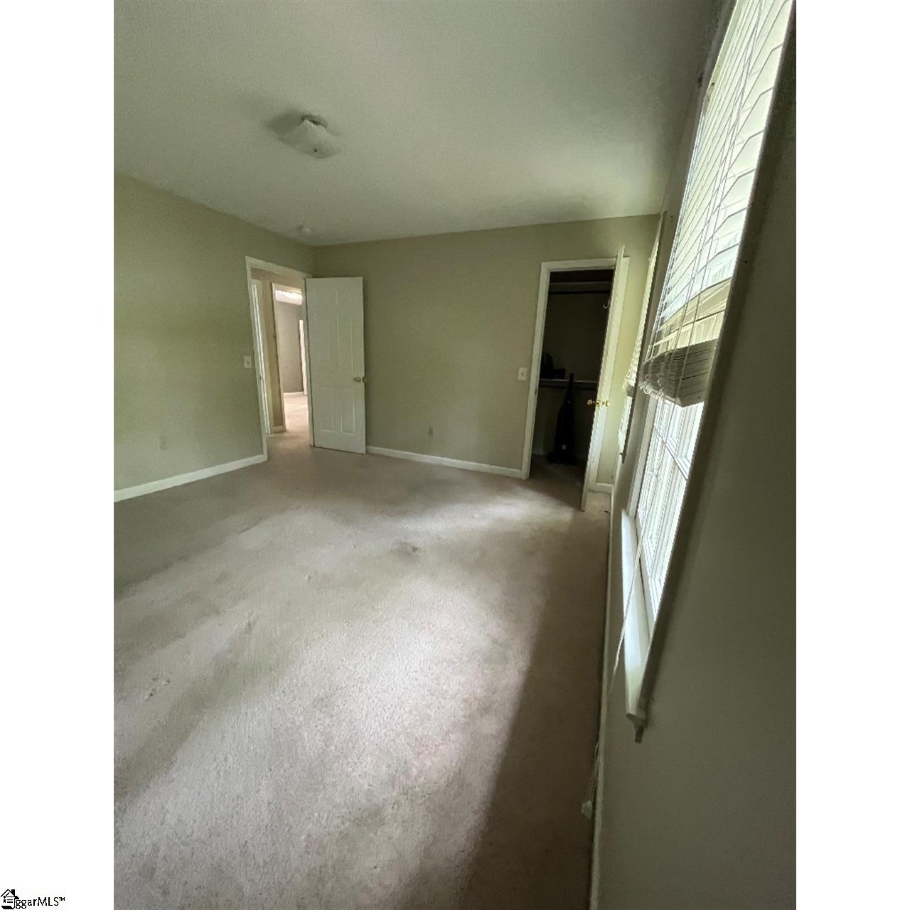 8 Pebble Stone Lane Taylors, SC 29687