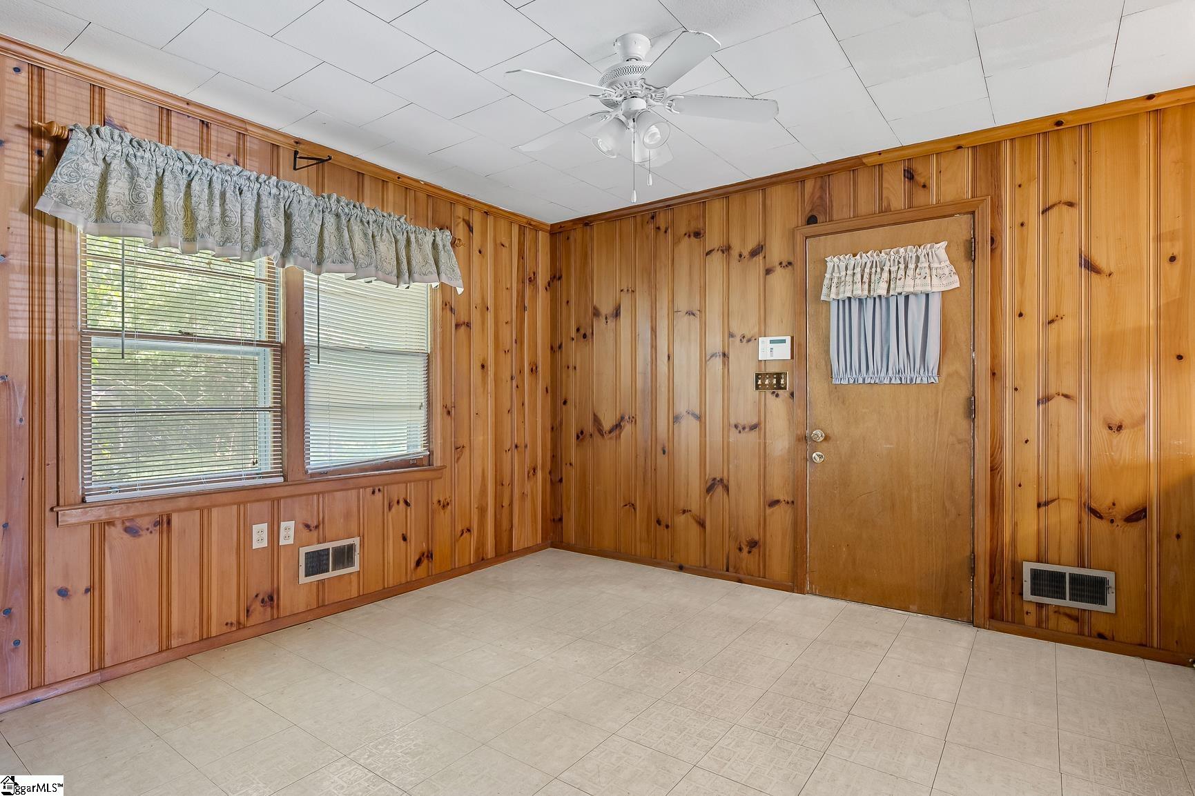 1015 Fairfield Drive Anderson, SC 29621