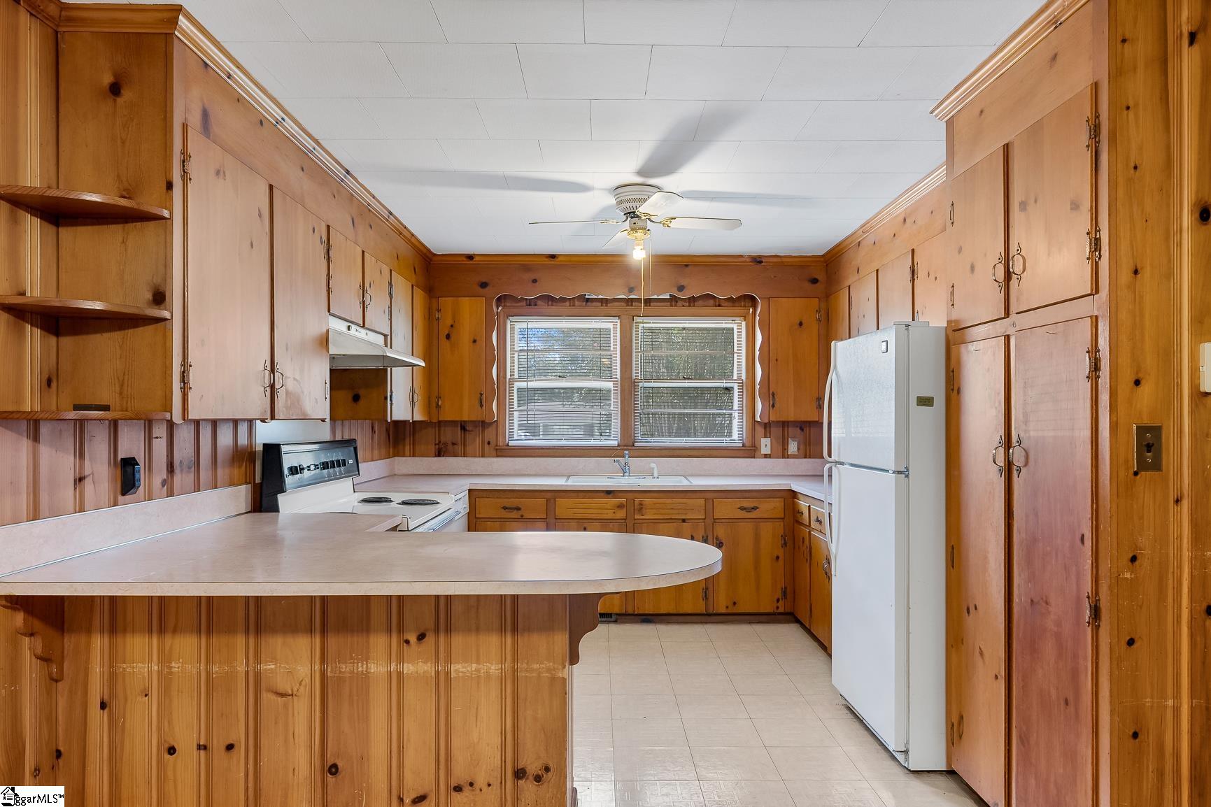 1015 Fairfield Drive Anderson, SC 29621