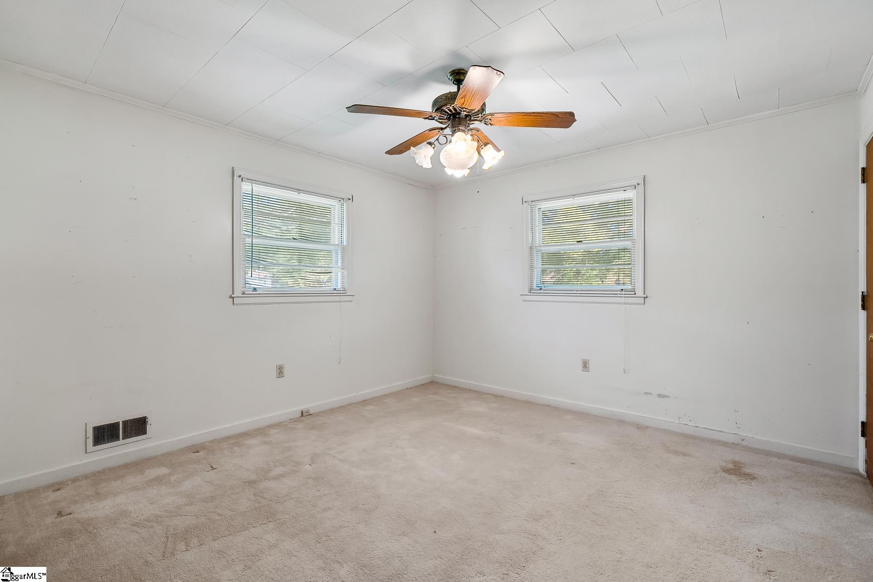 1015 Fairfield Drive Anderson, SC 29621