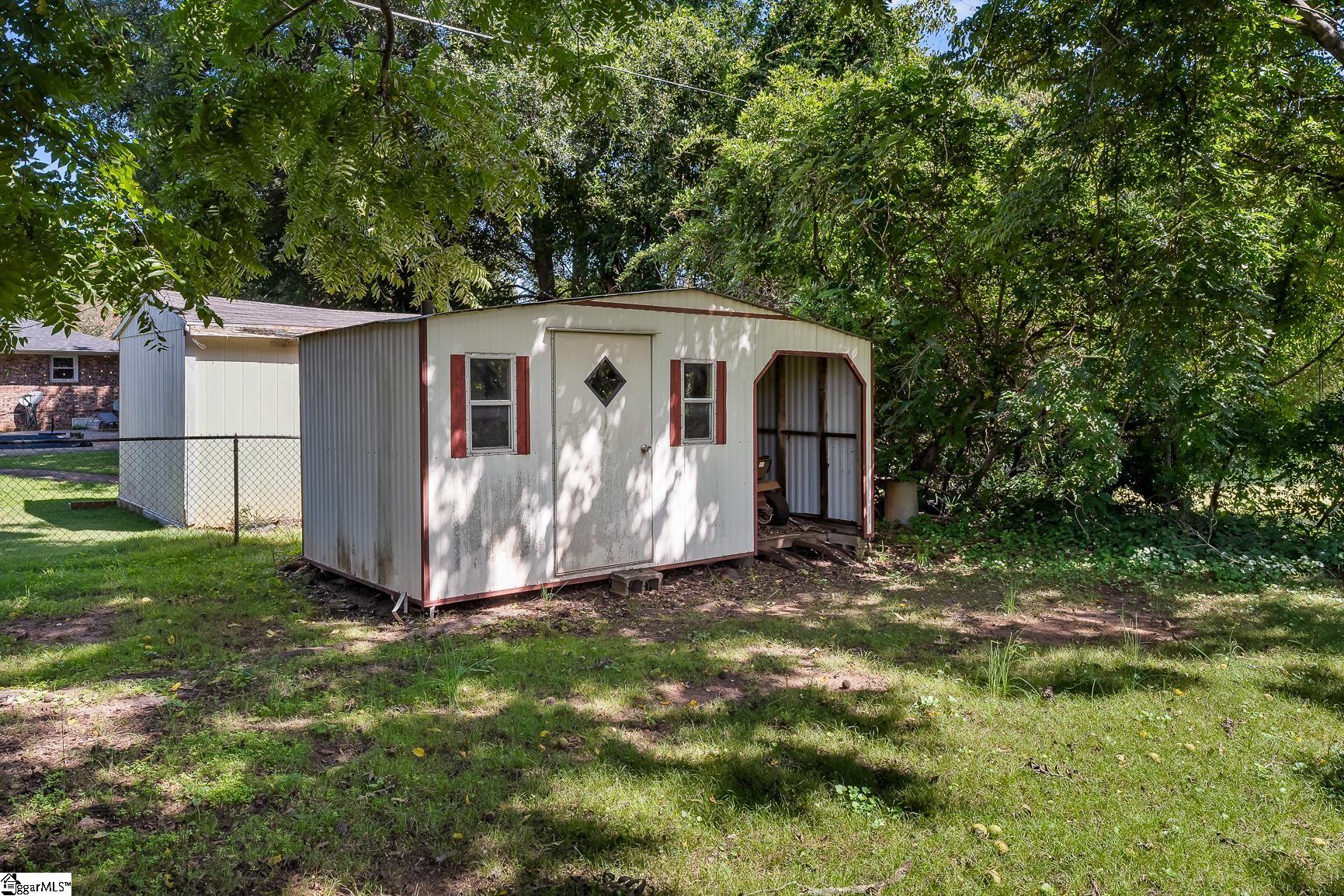 1015 Fairfield Drive Anderson, SC 29621