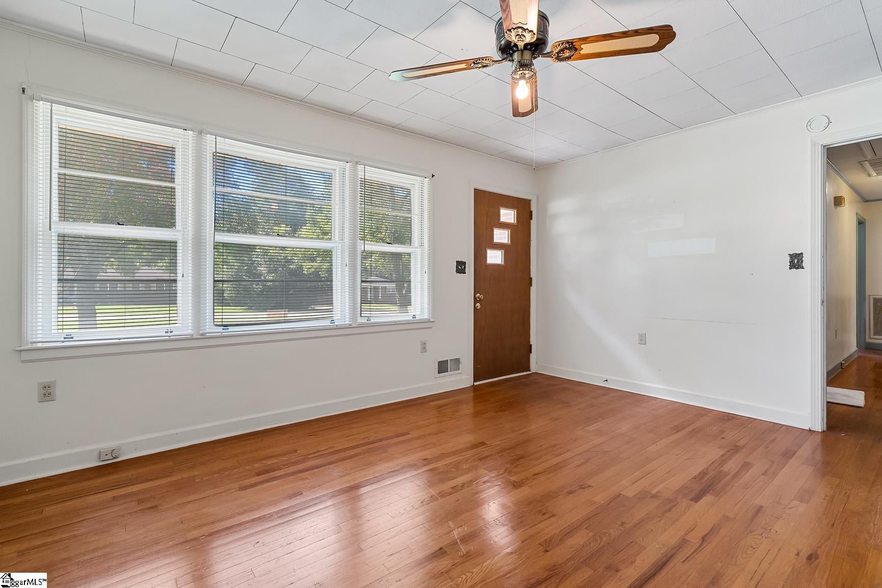 1015 Fairfield Drive Anderson, SC 29621