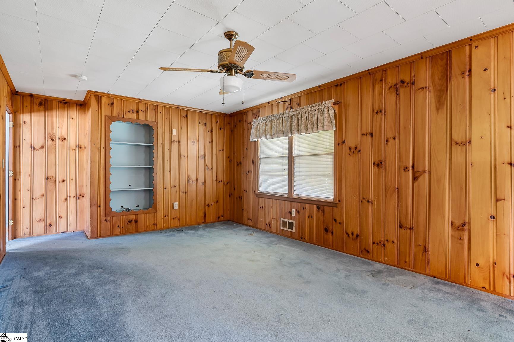 1015 Fairfield Drive Anderson, SC 29621