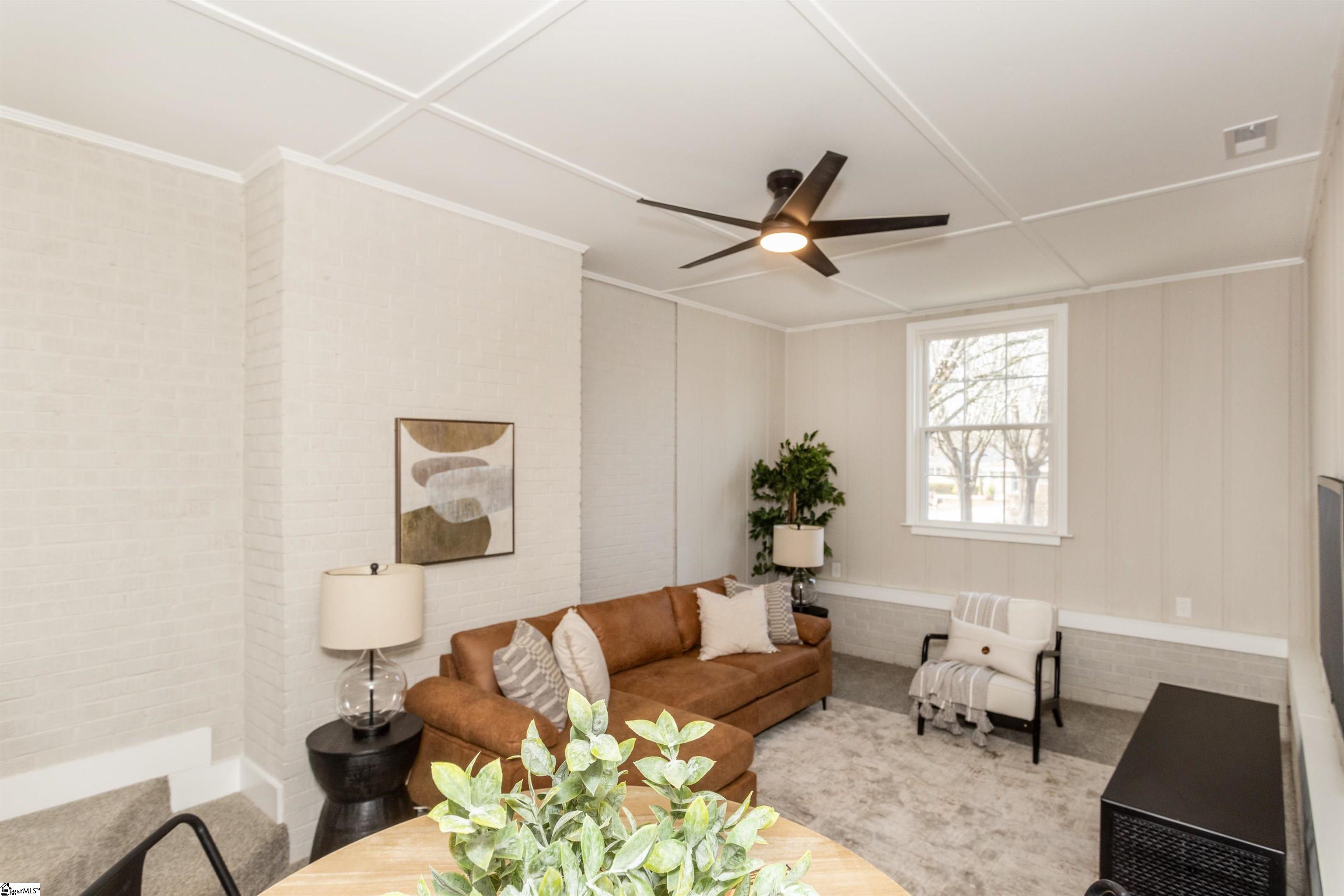 107 Chasta Avenue Greenville, SC 29615
