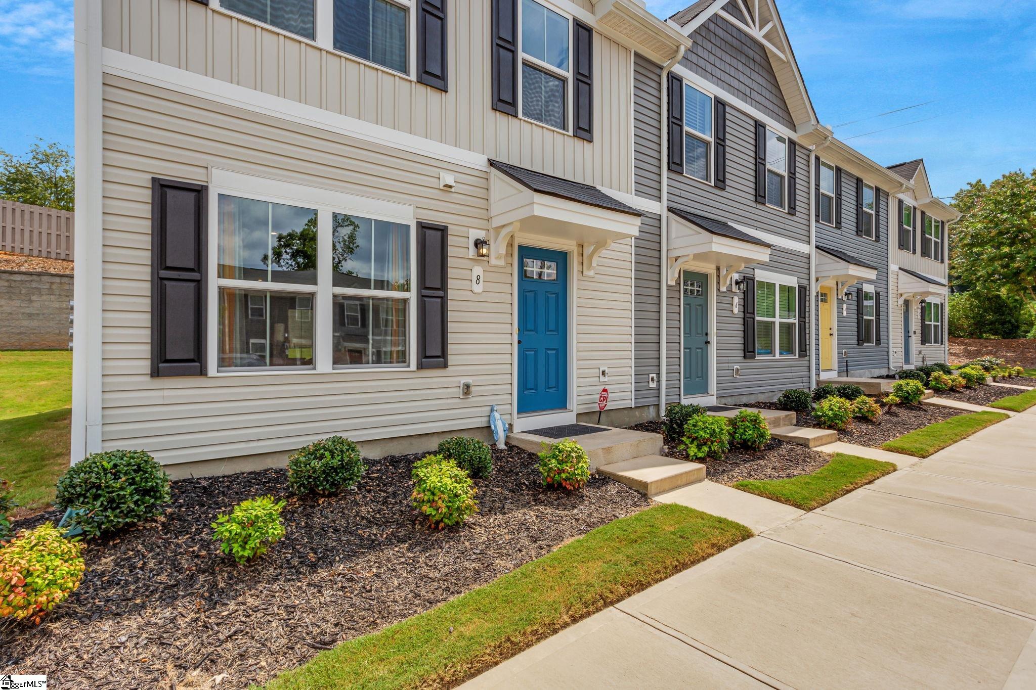 8 Tidworth Drive Greer, SC 29651