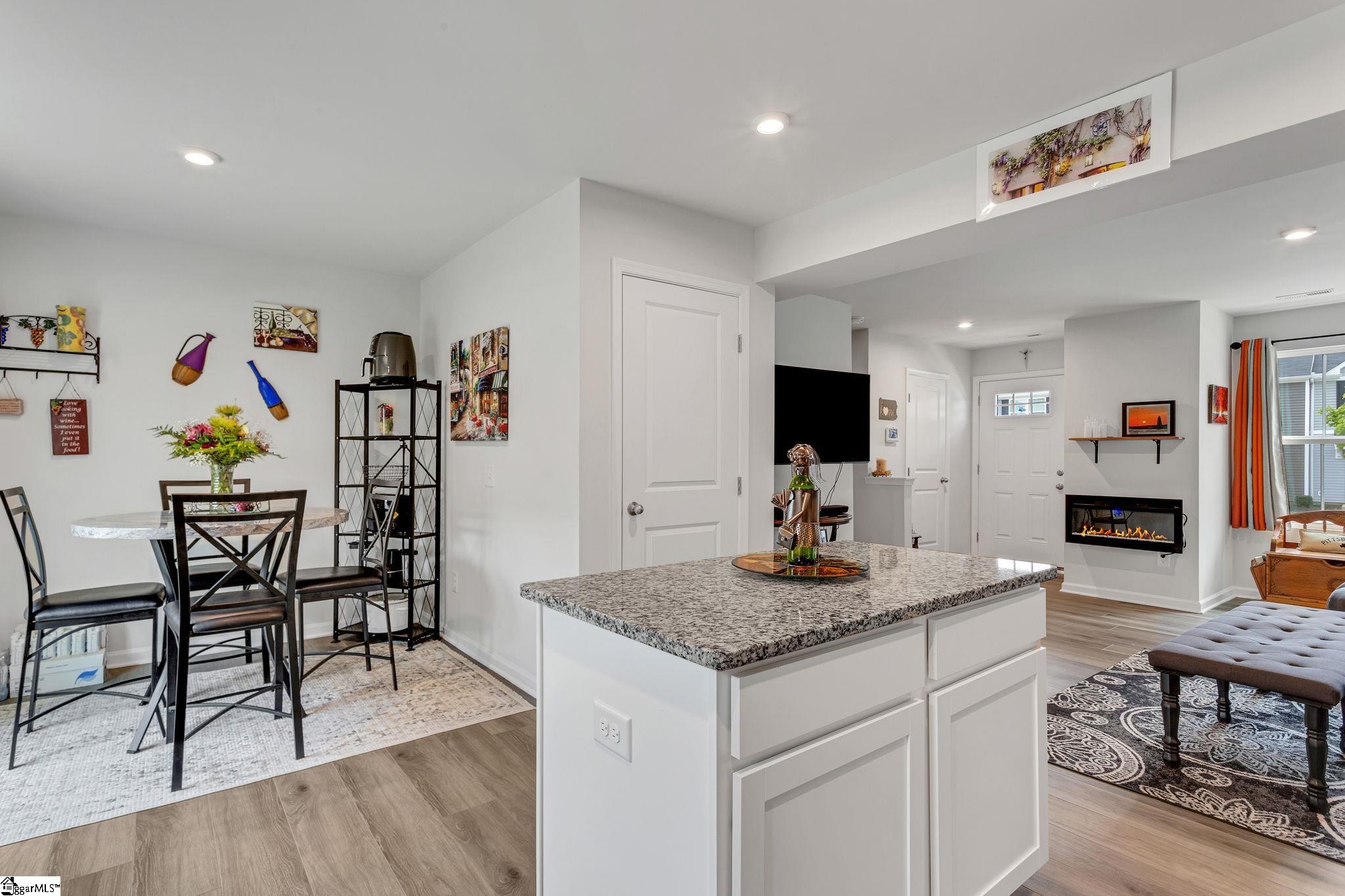 8 Tidworth Drive Greer, SC 29651