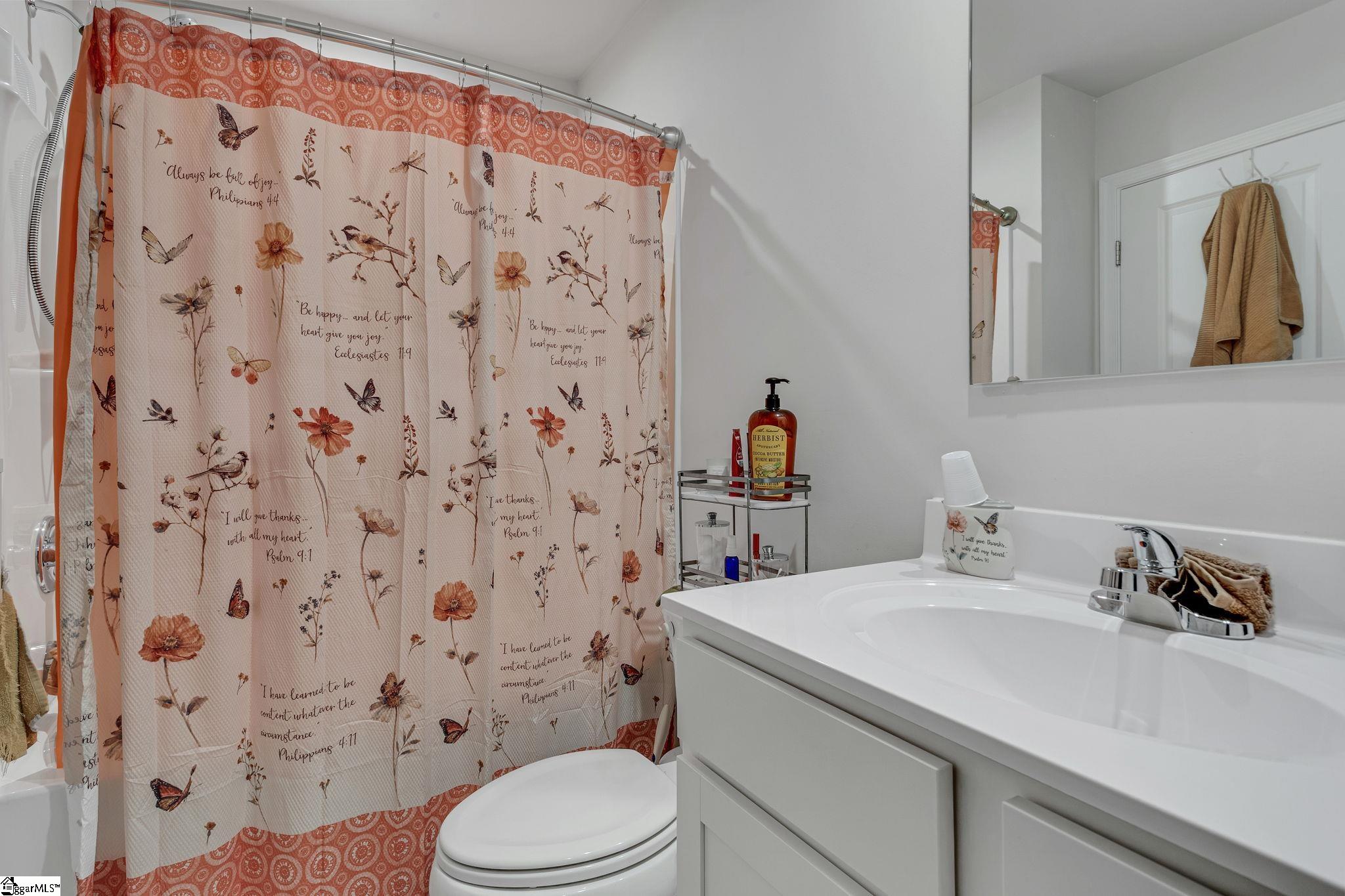 8 Tidworth Drive Greer, SC 29651