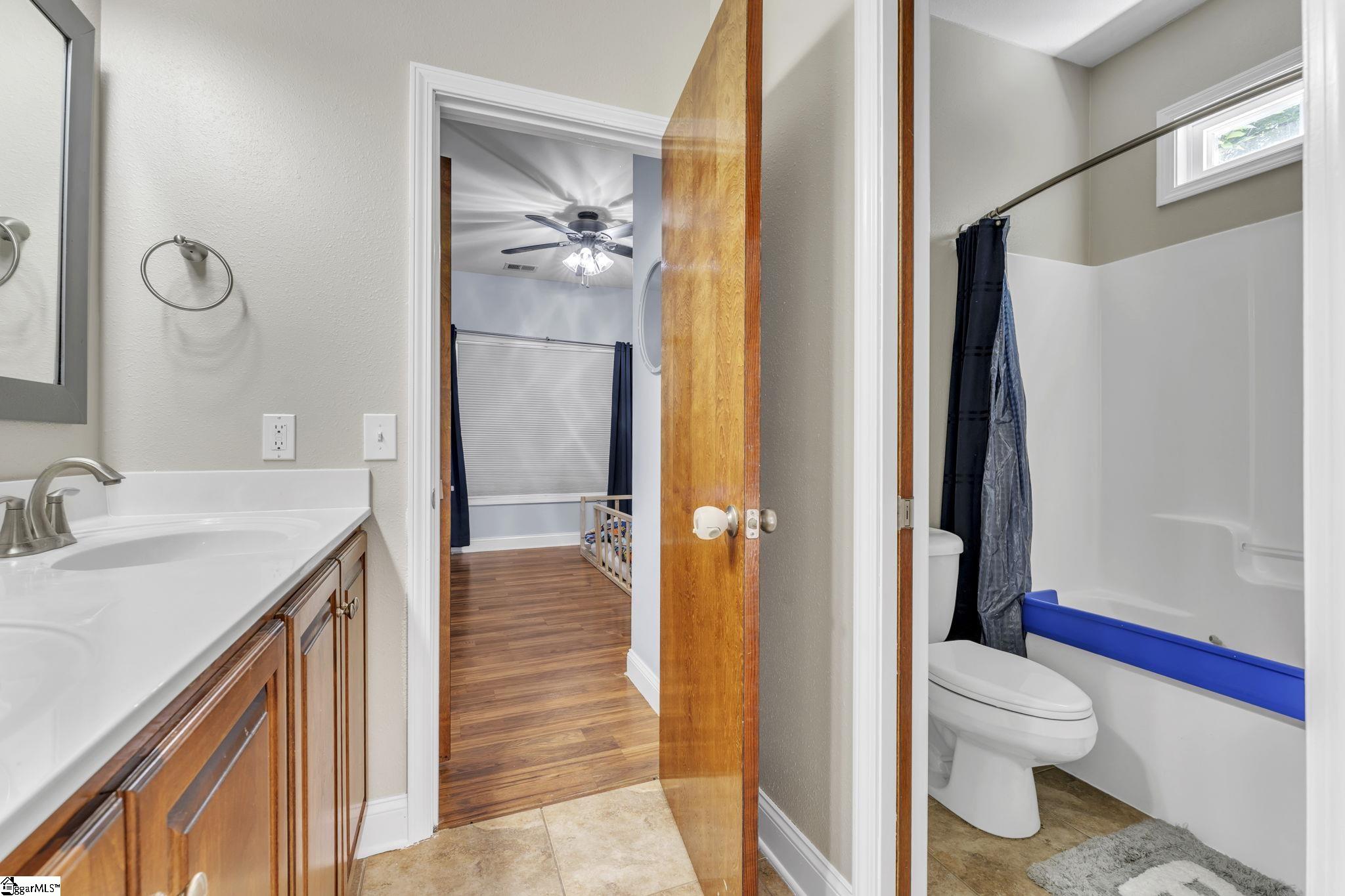 207 Devonhurst Drive Seneca, SC 29678