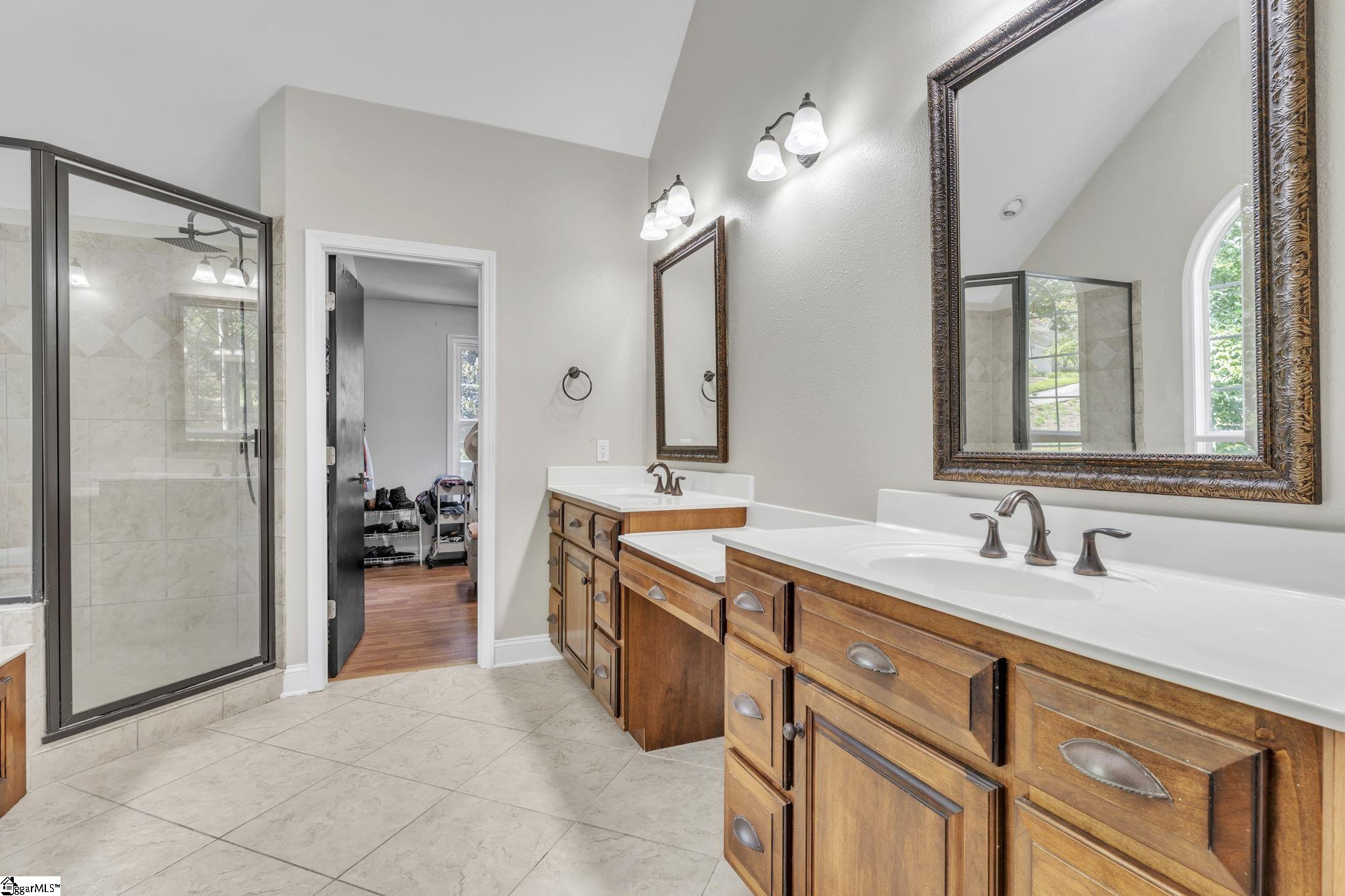 207 Devonhurst Drive Seneca, SC 29678