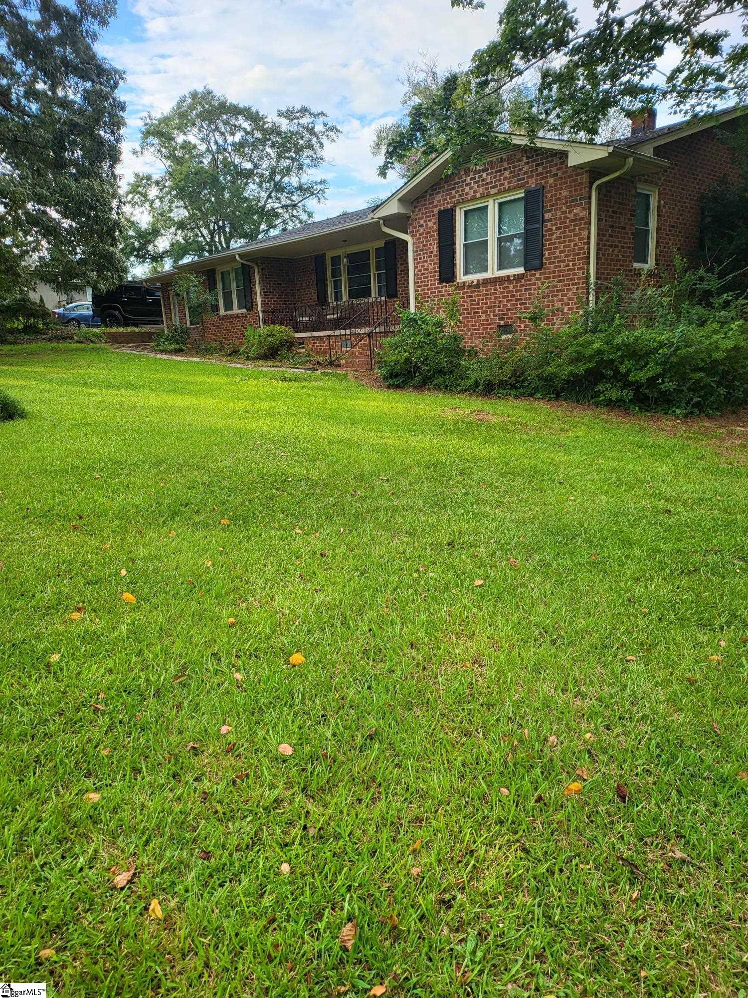 106 Ross Street Piedmont, SC 29673